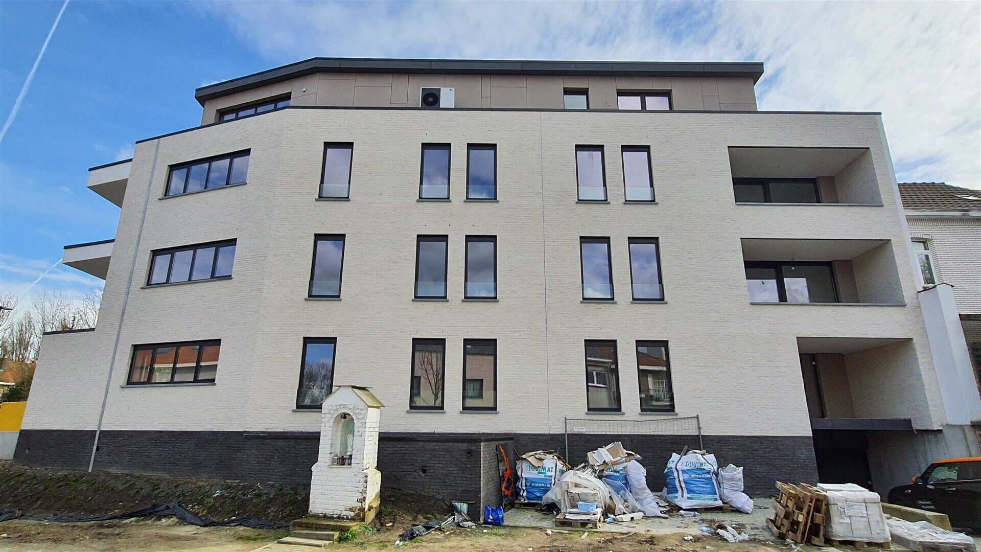 Apartment building for sale in SINT-STEVENS-WOLUWE