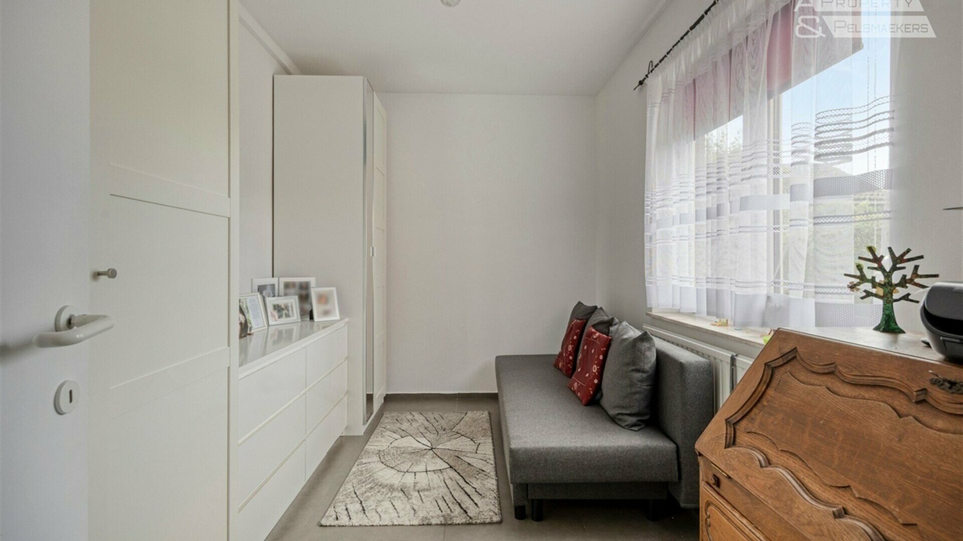 Appartementsgebouw te koop in MEERBEEK