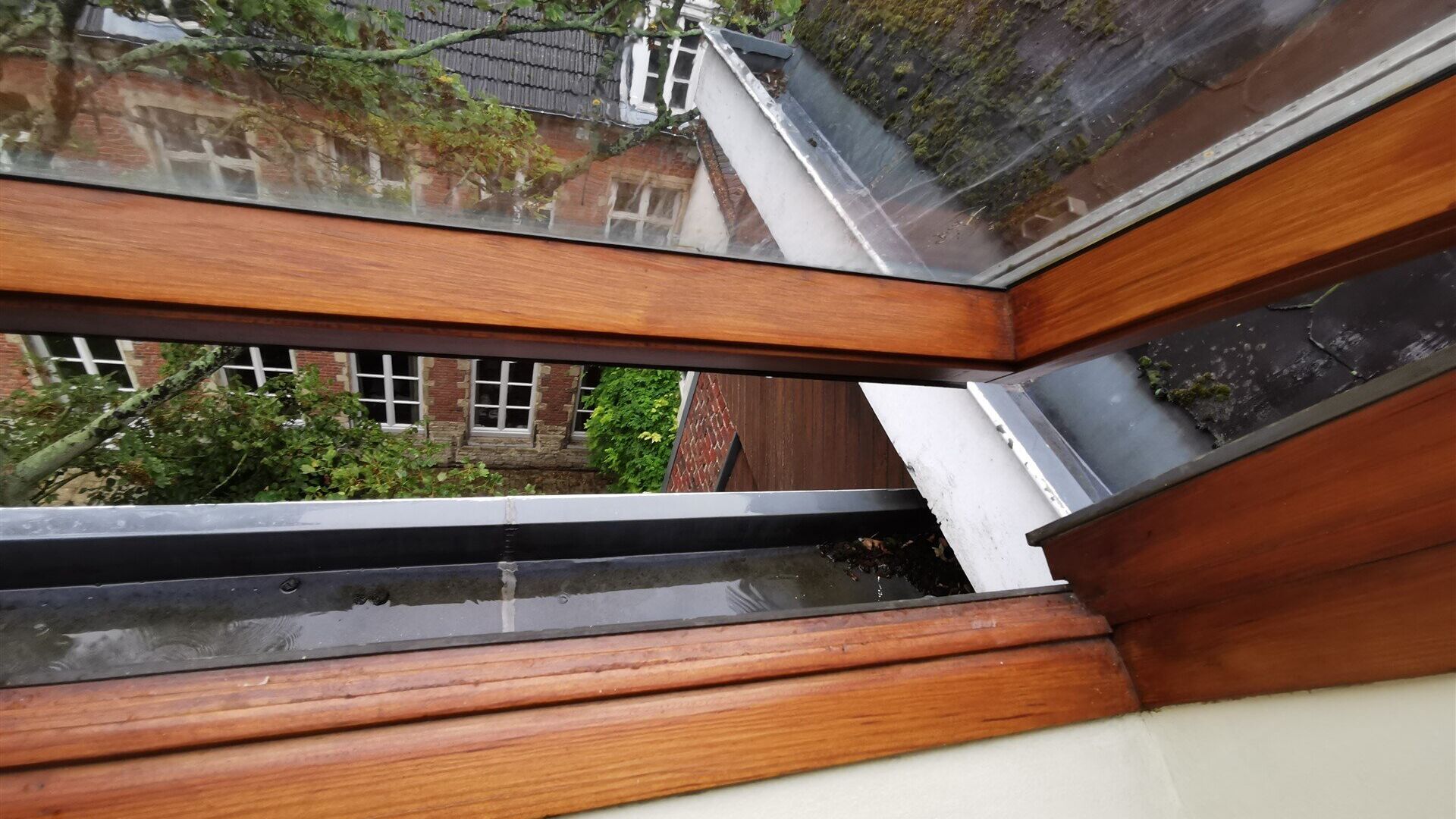 Bureelgebouw te koop in LEUVEN