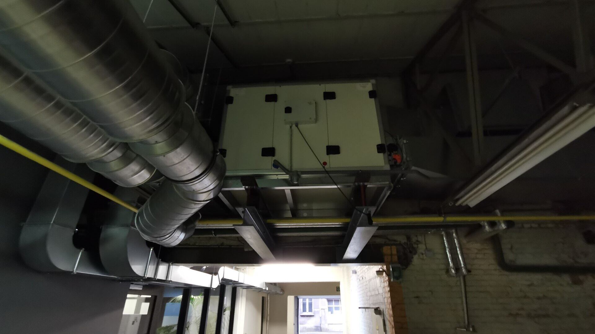 Bureelgebouw te koop in LEUVEN