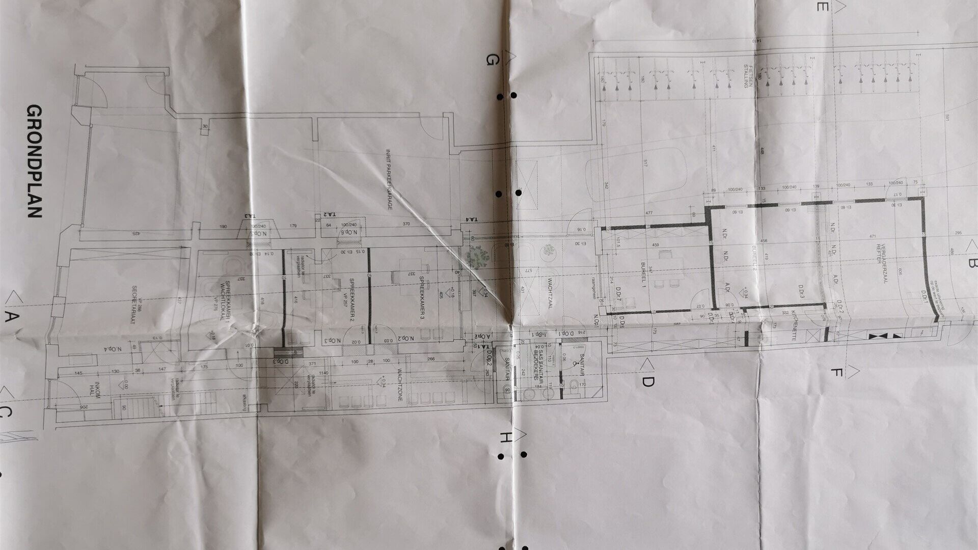 Bureelgebouw te koop in LEUVEN
