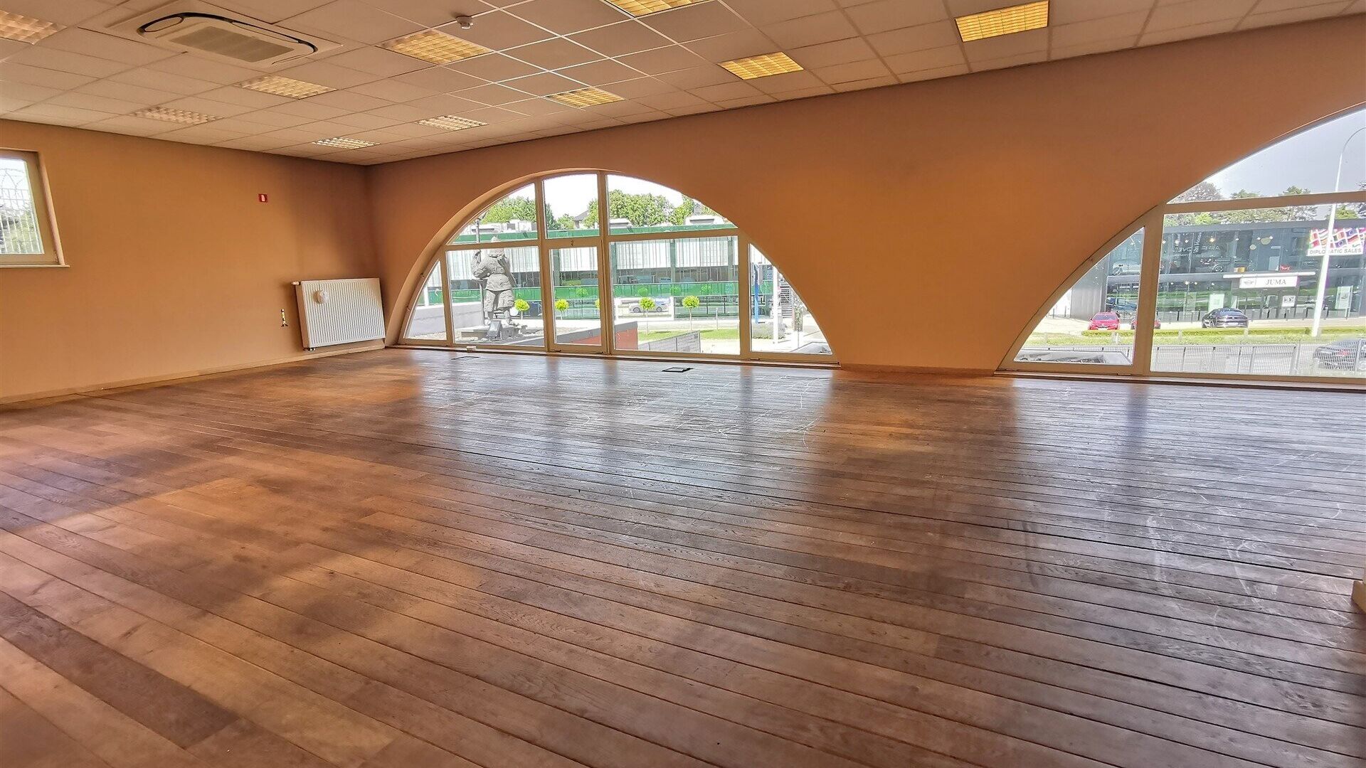 Commerce à louer à HERENT