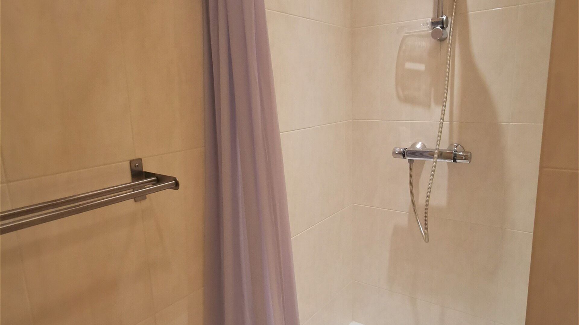 Commerce &agrave; louer &agrave; HERENT