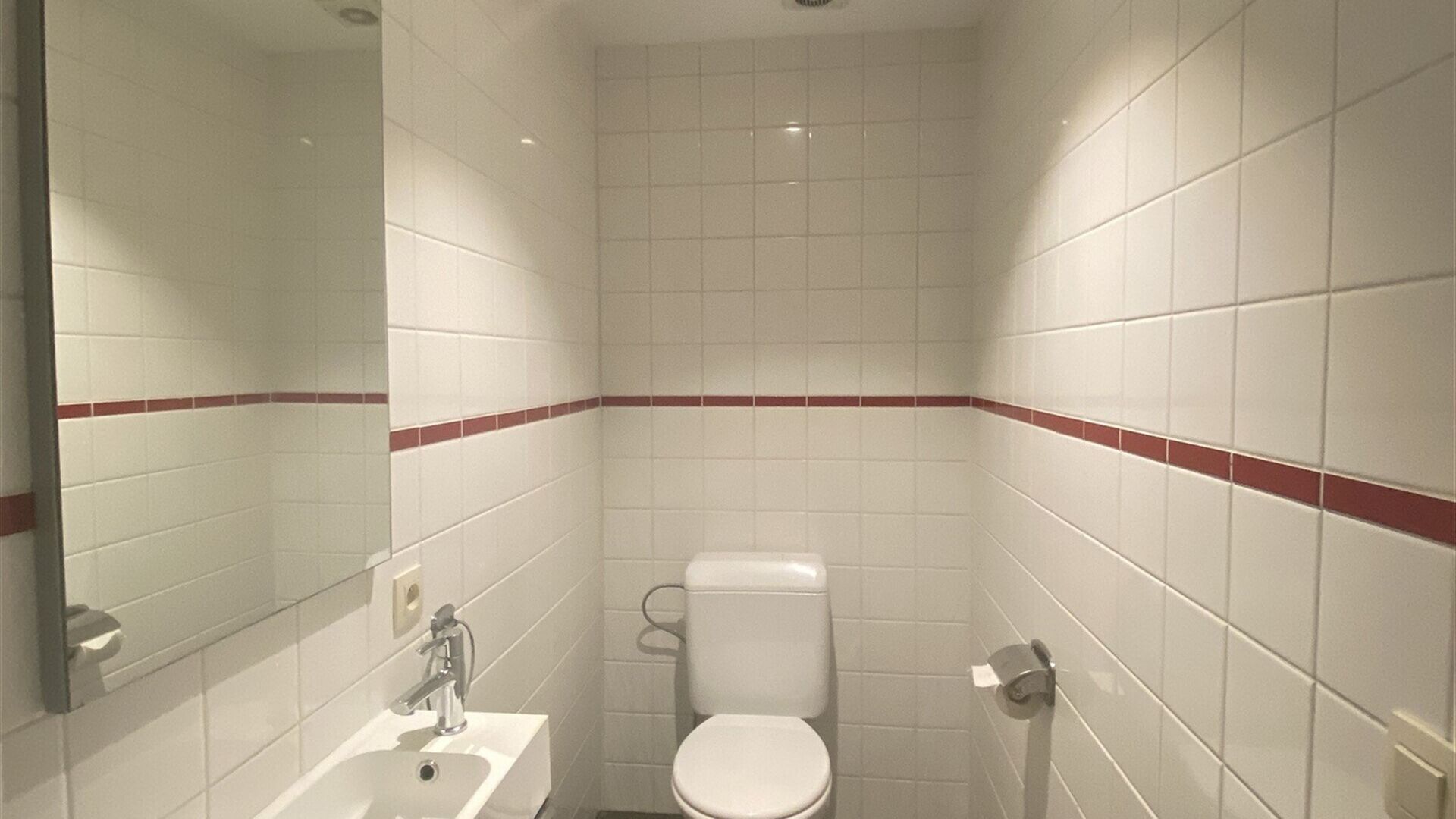 Commercial building for rent in LEUVEN