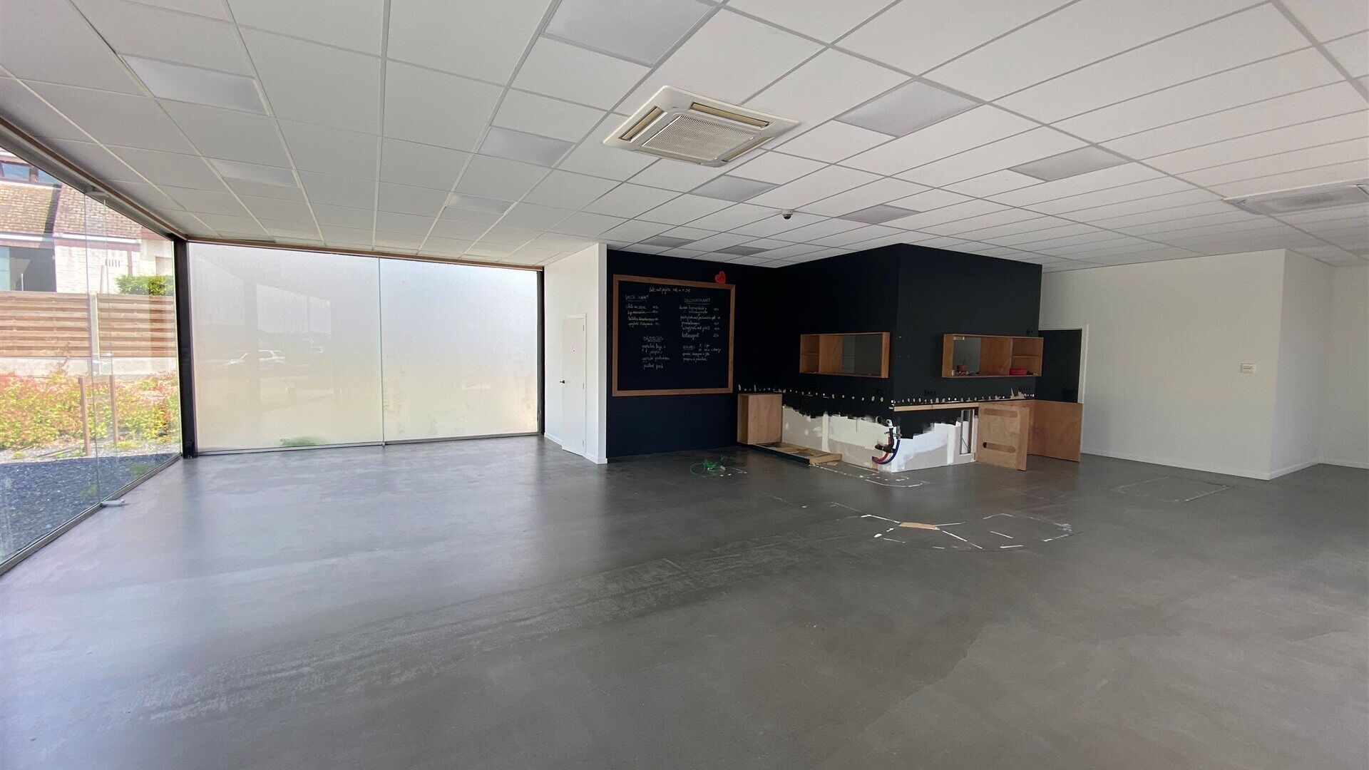 Commercieel gebouw te huur in HEVERLEE