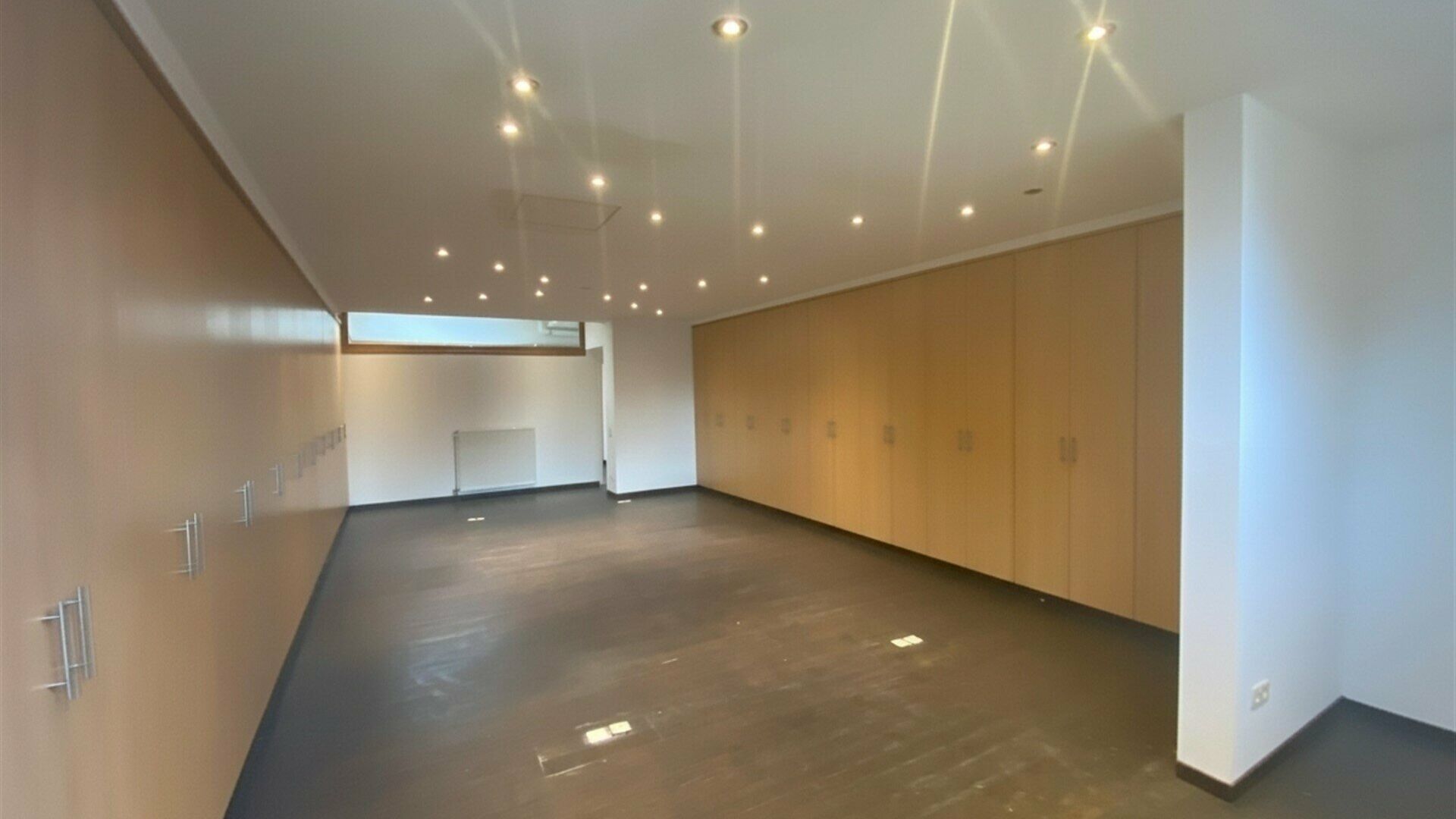Commercieel gebouw te huur in LEUVEN