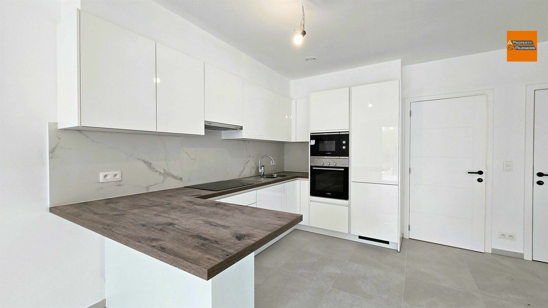Duplex/triplex for rent in SINT-STEVENS-WOLUWE