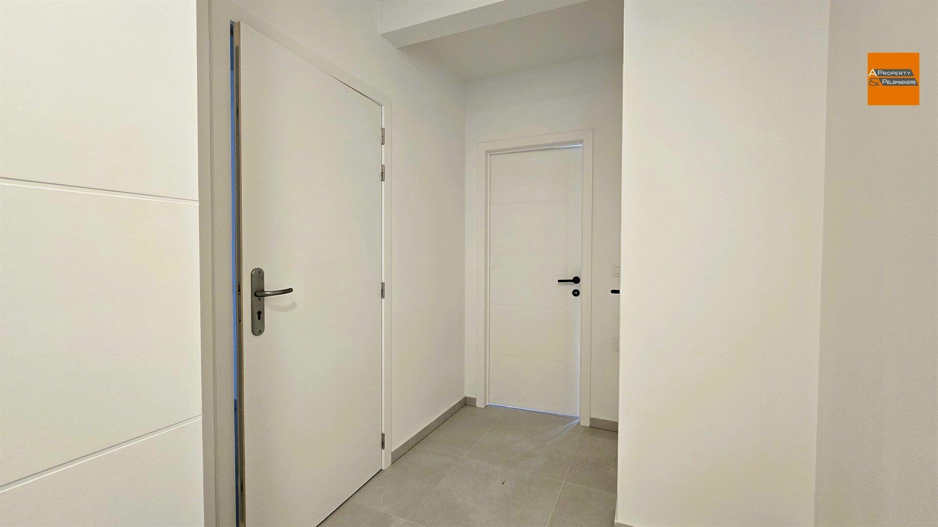 Duplex/triplex for rent in SINT-STEVENS-WOLUWE