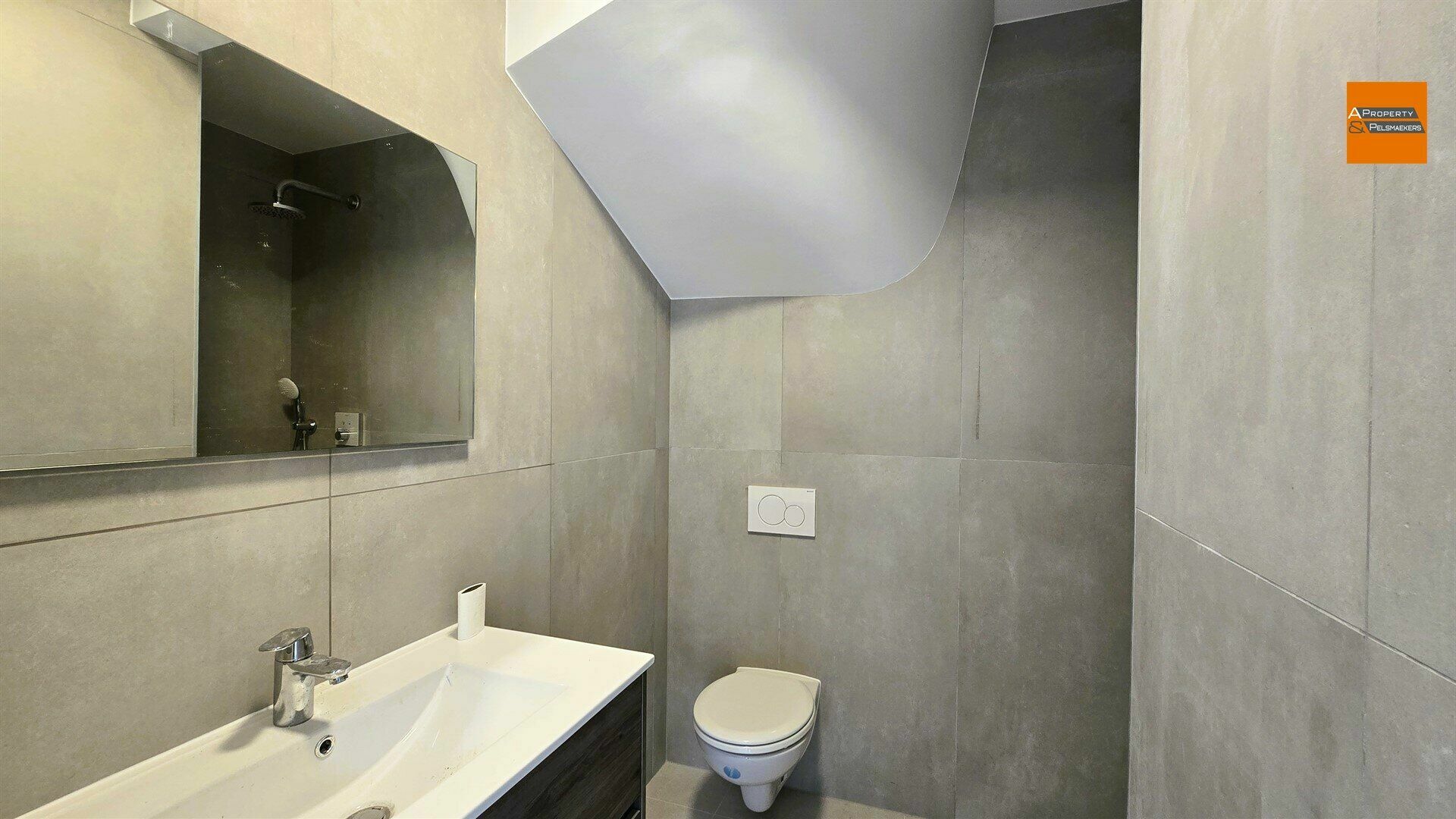 Duplex/triplex for rent in SINT-STEVENS-WOLUWE
