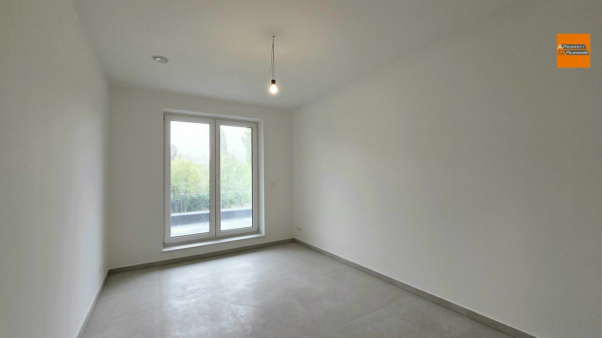 Duplex/triplex for rent in SINT-STEVENS-WOLUWE