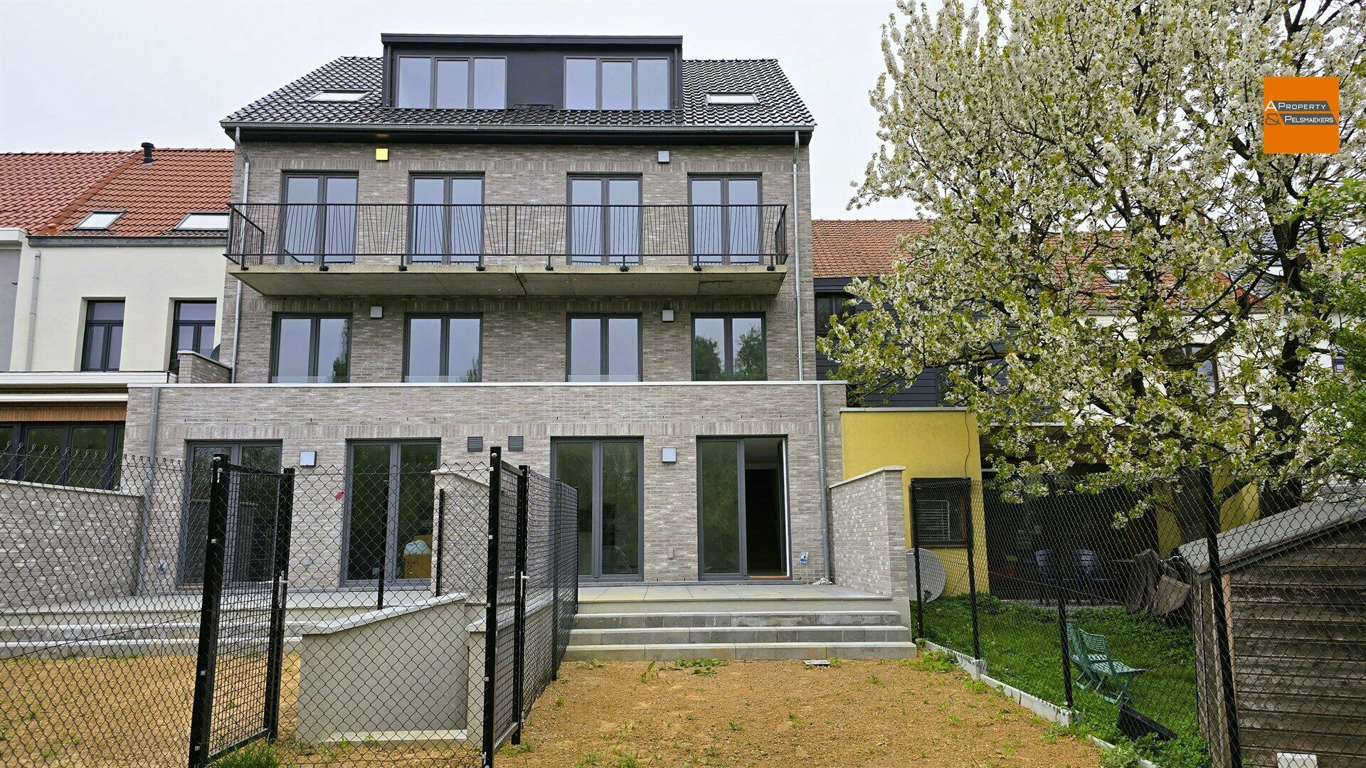 Duplex/triplex for rent in SINT-STEVENS-WOLUWE