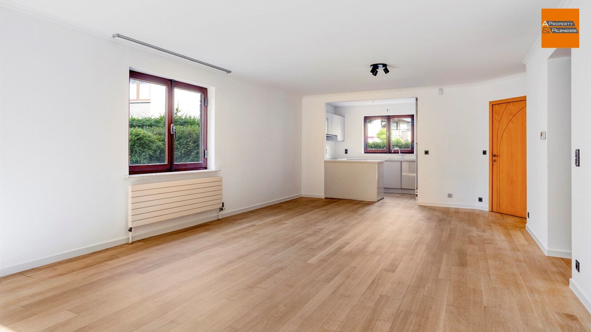 Gelijkvloers te koop in SINT-STEVENS-WOLUWE