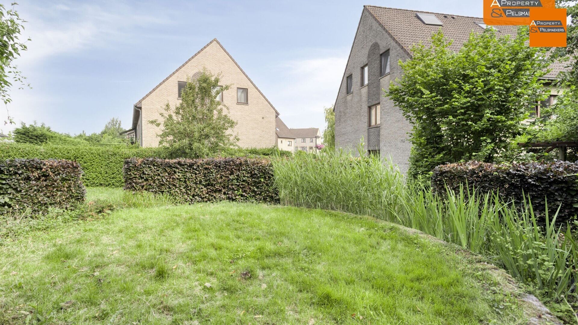 Gelijkvloers te koop in SINT-STEVENS-WOLUWE