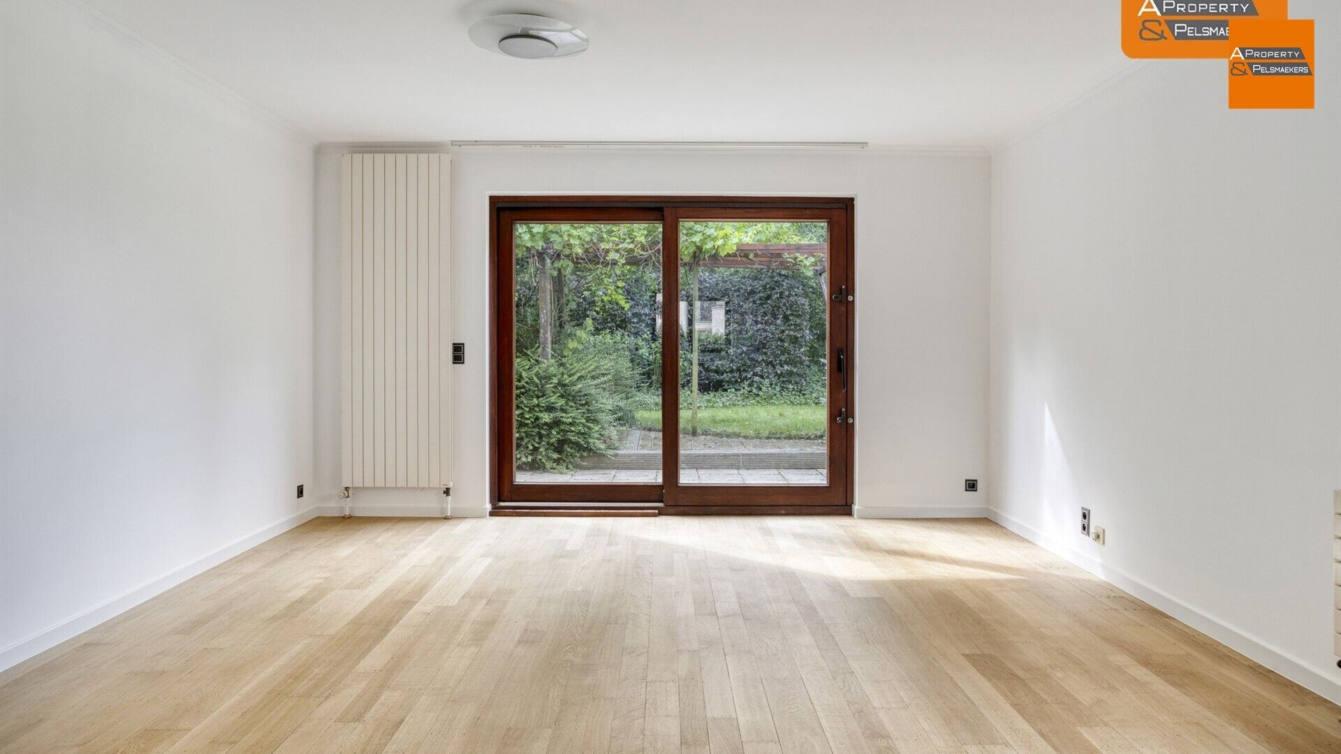 Gelijkvloers te koop in SINT-STEVENS-WOLUWE