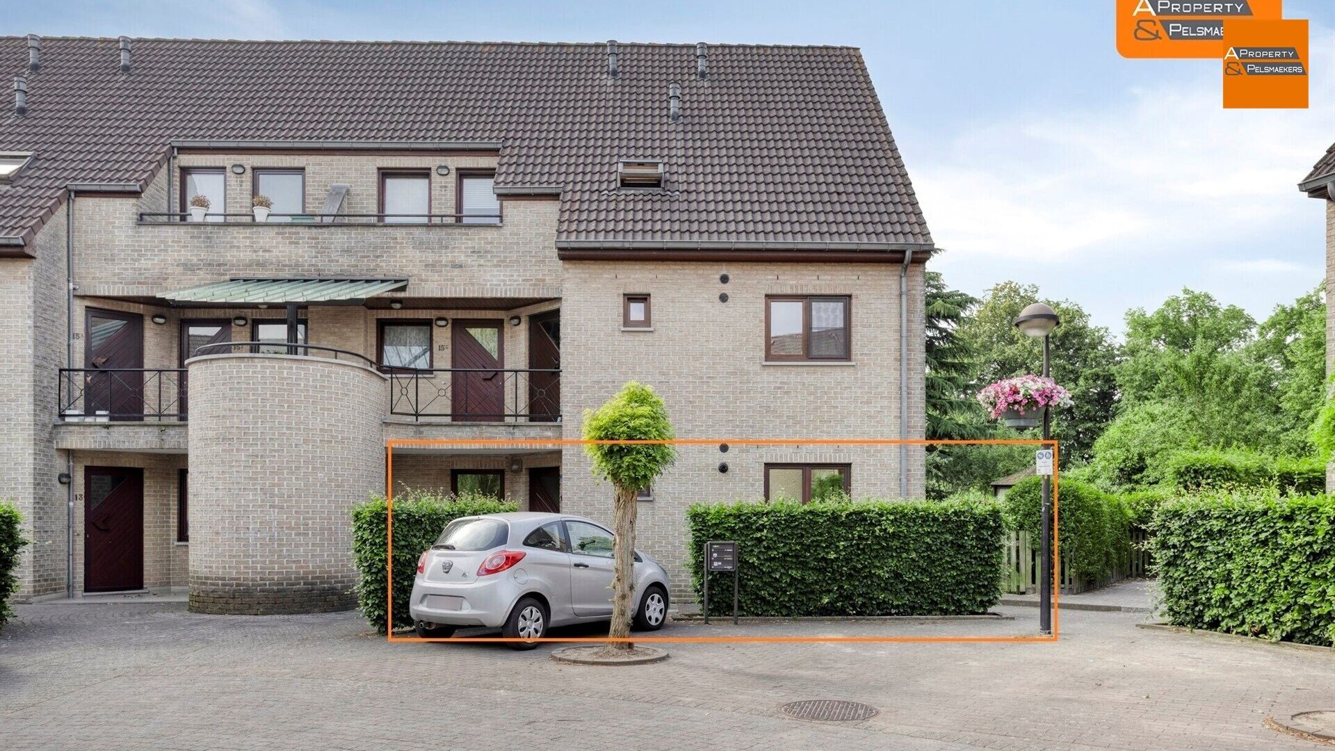 Ground floor for sale in SINT-STEVENS-WOLUWE