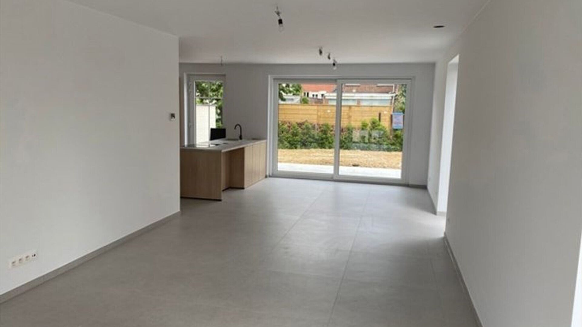 House for rent in STERREBEEK