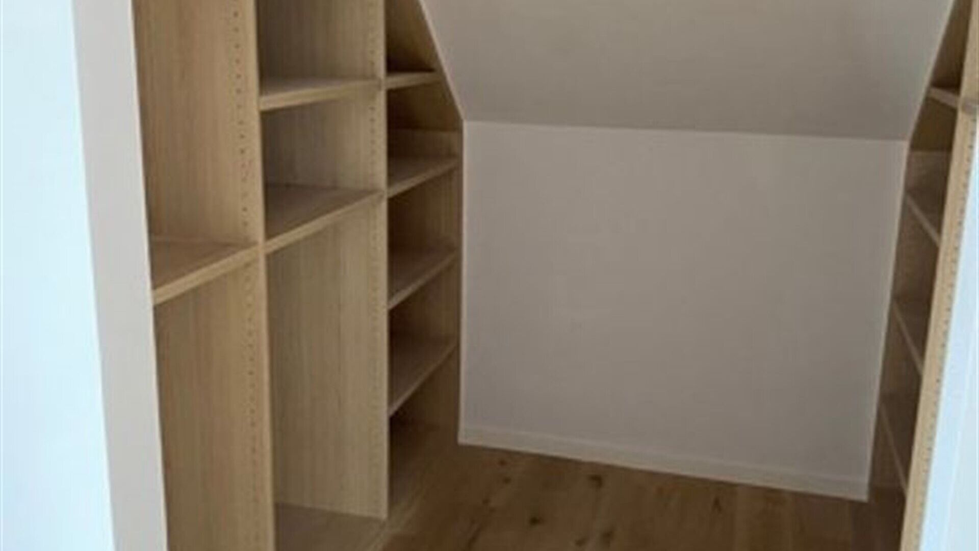 House for rent in STERREBEEK