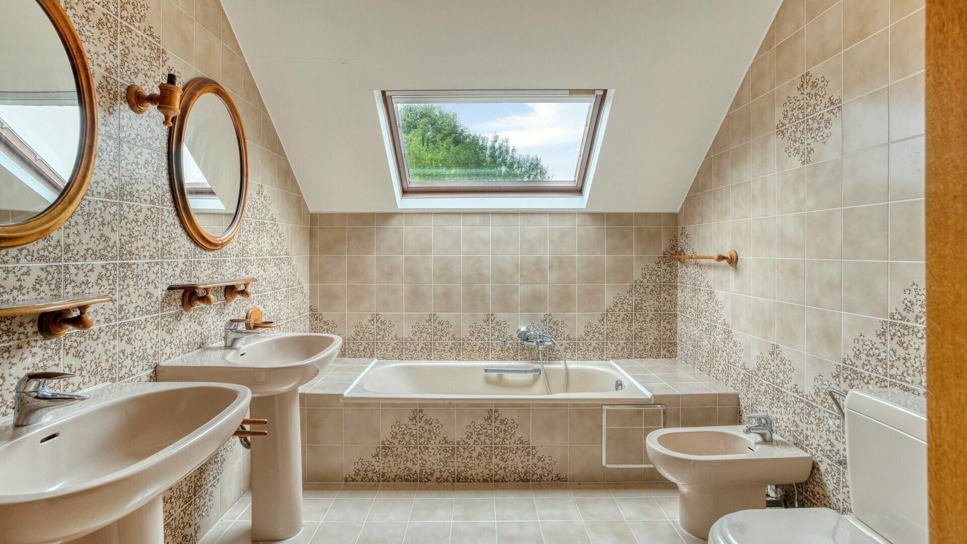 House for sale in MEERBEEK