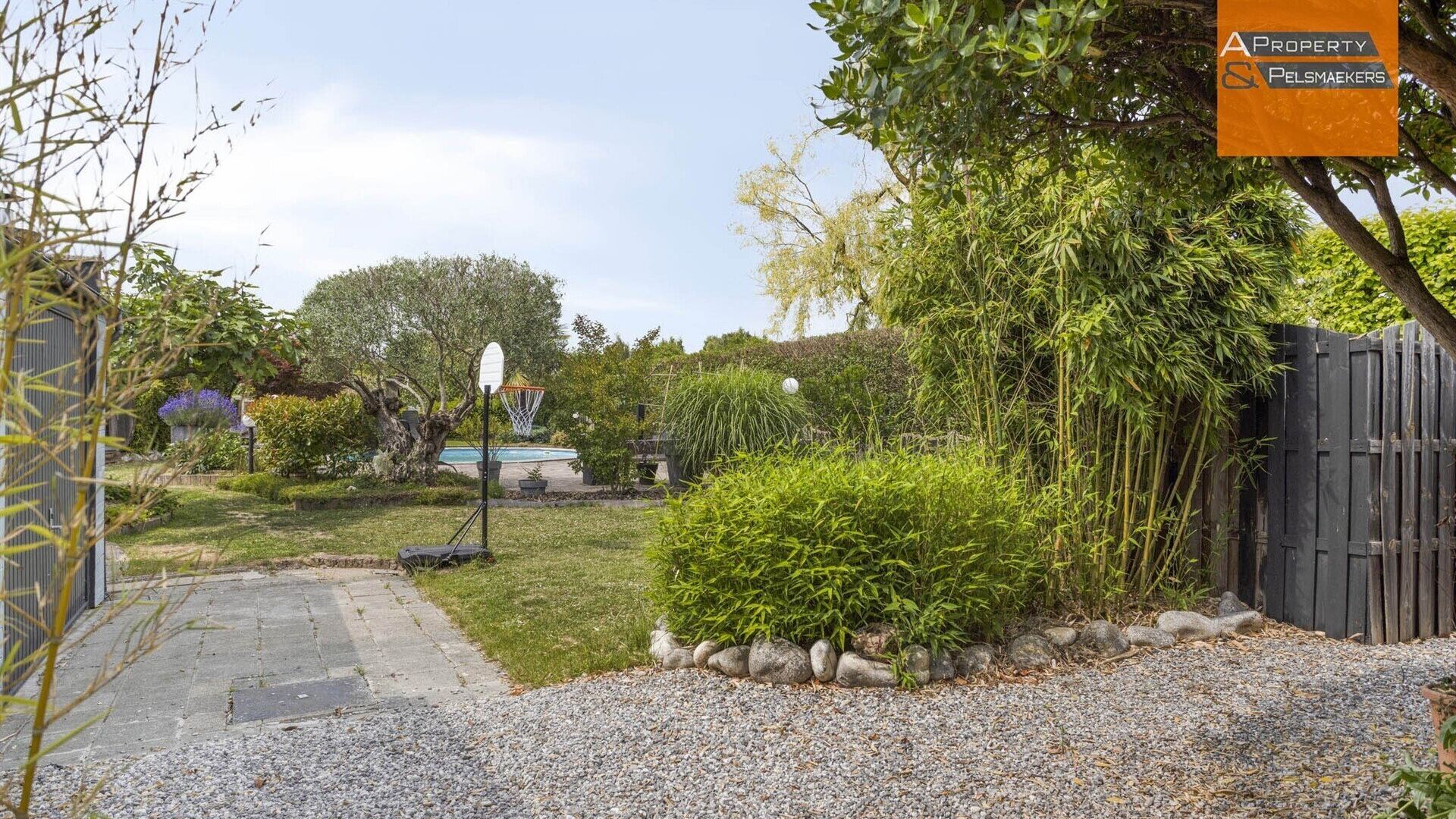 House for sale in PERK