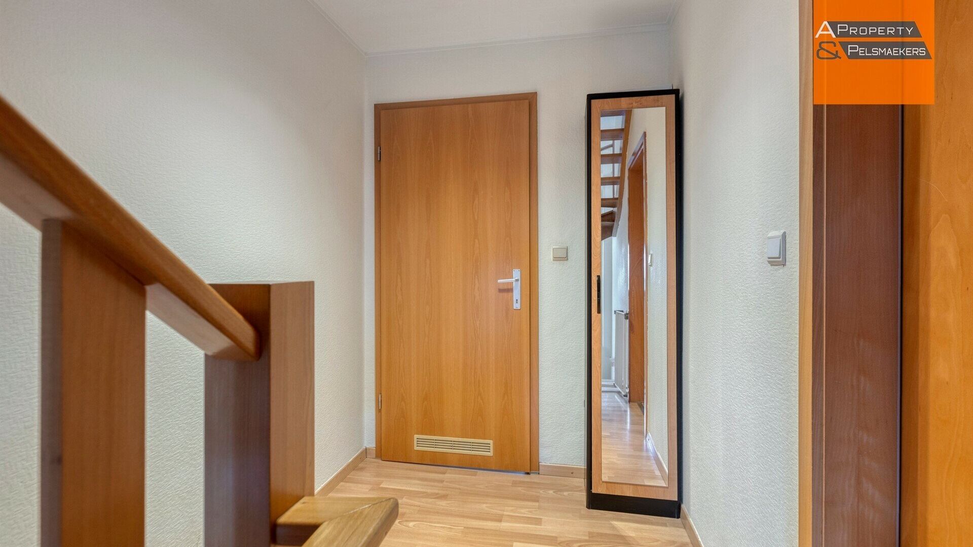 House for sale in STERREBEEK