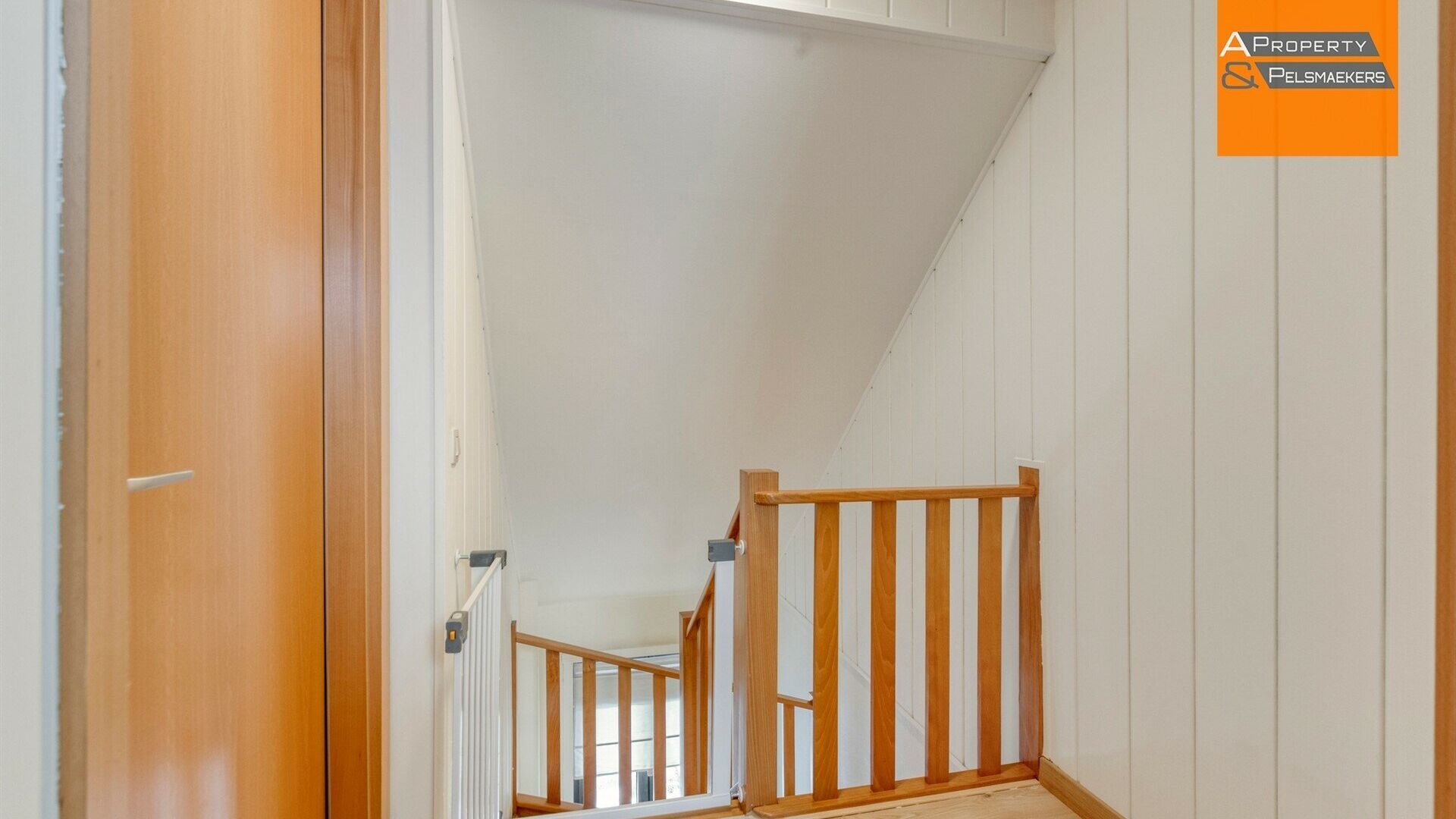 House for sale in STERREBEEK