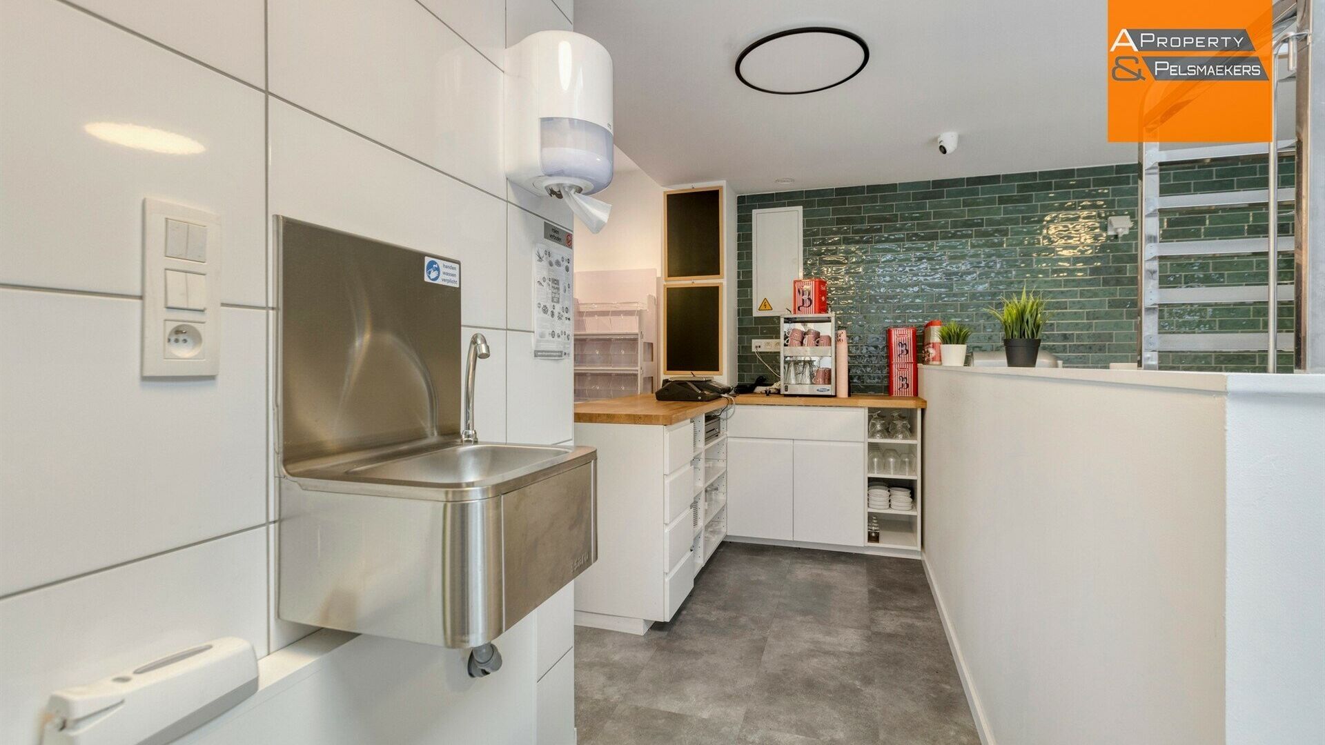 House for sale in STERREBEEK