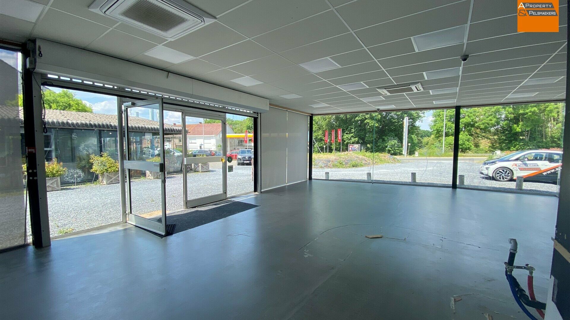Immeuble commercial à louer à HEVERLEE