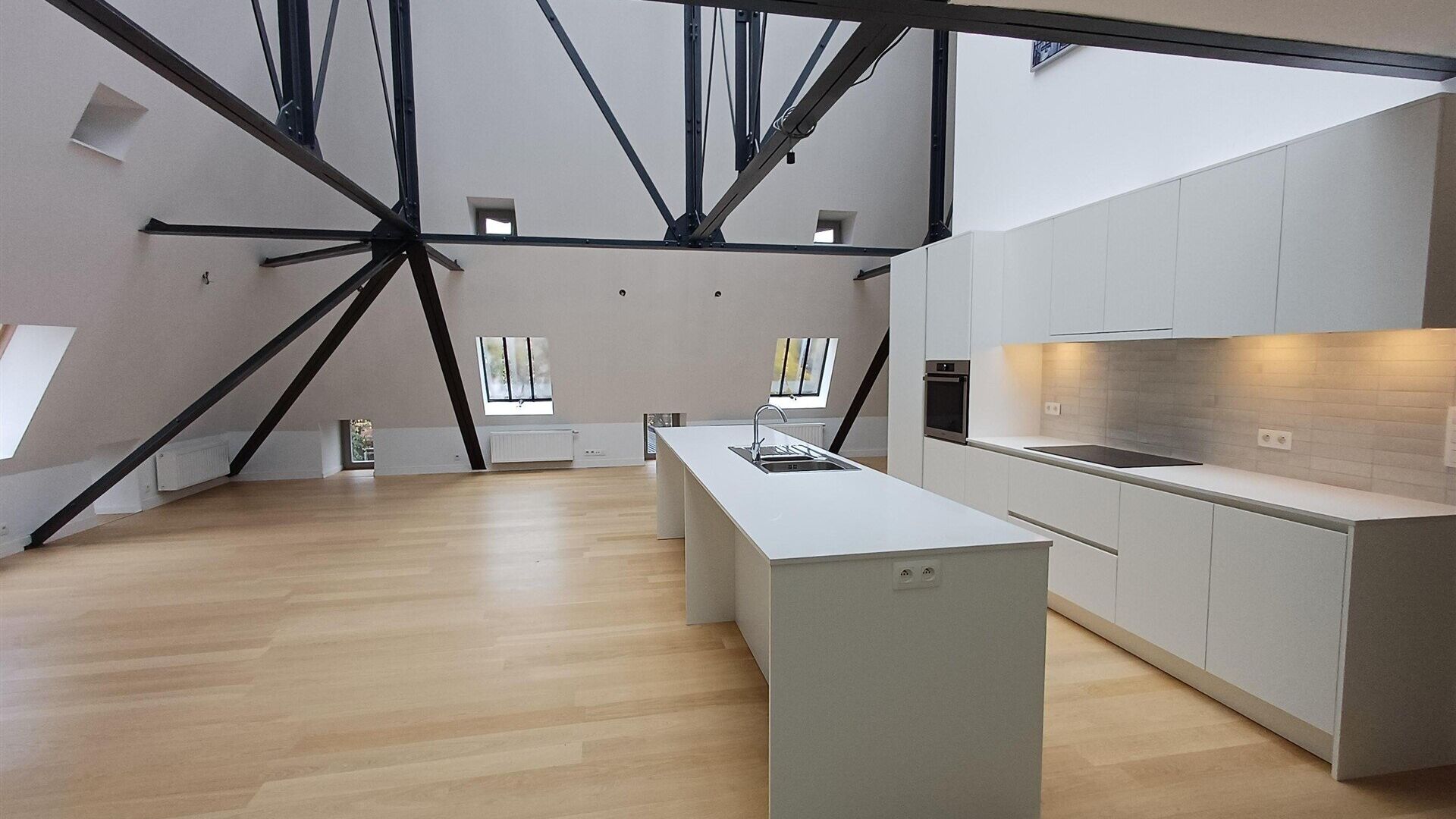 Duplex/Penthouse à vendre à Anderlecht