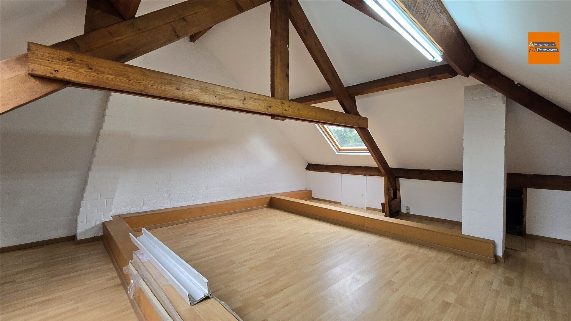 Maison à louer à SINT-STEVENS-WOLUWE
