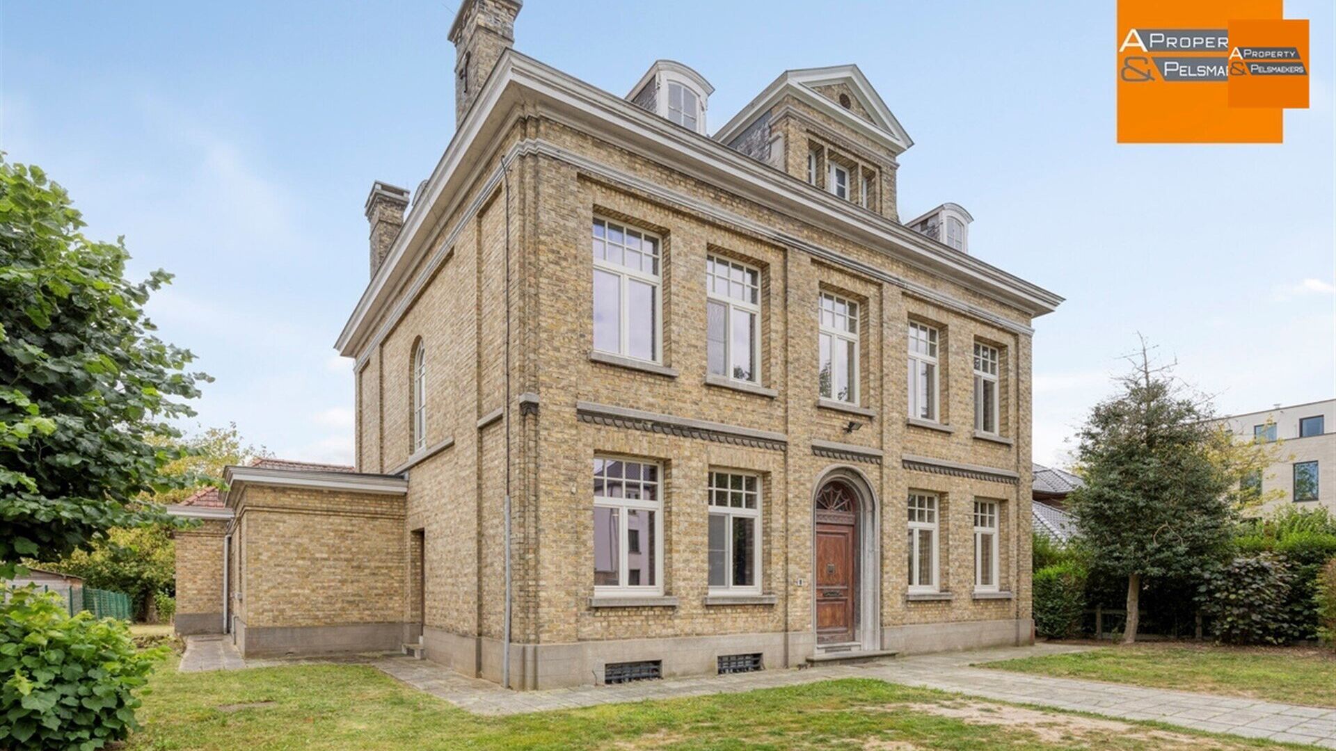 Mansion for sale in KORTENBERG