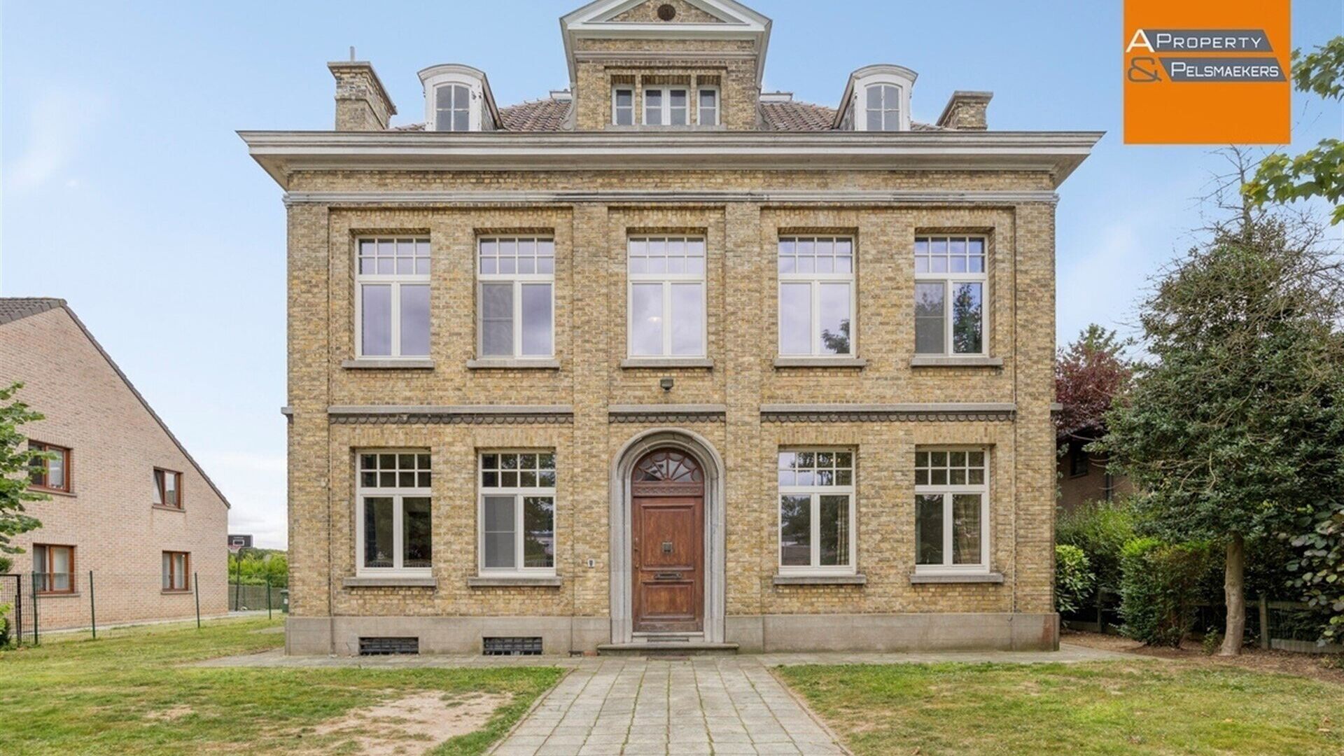 Mansion for sale in KORTENBERG