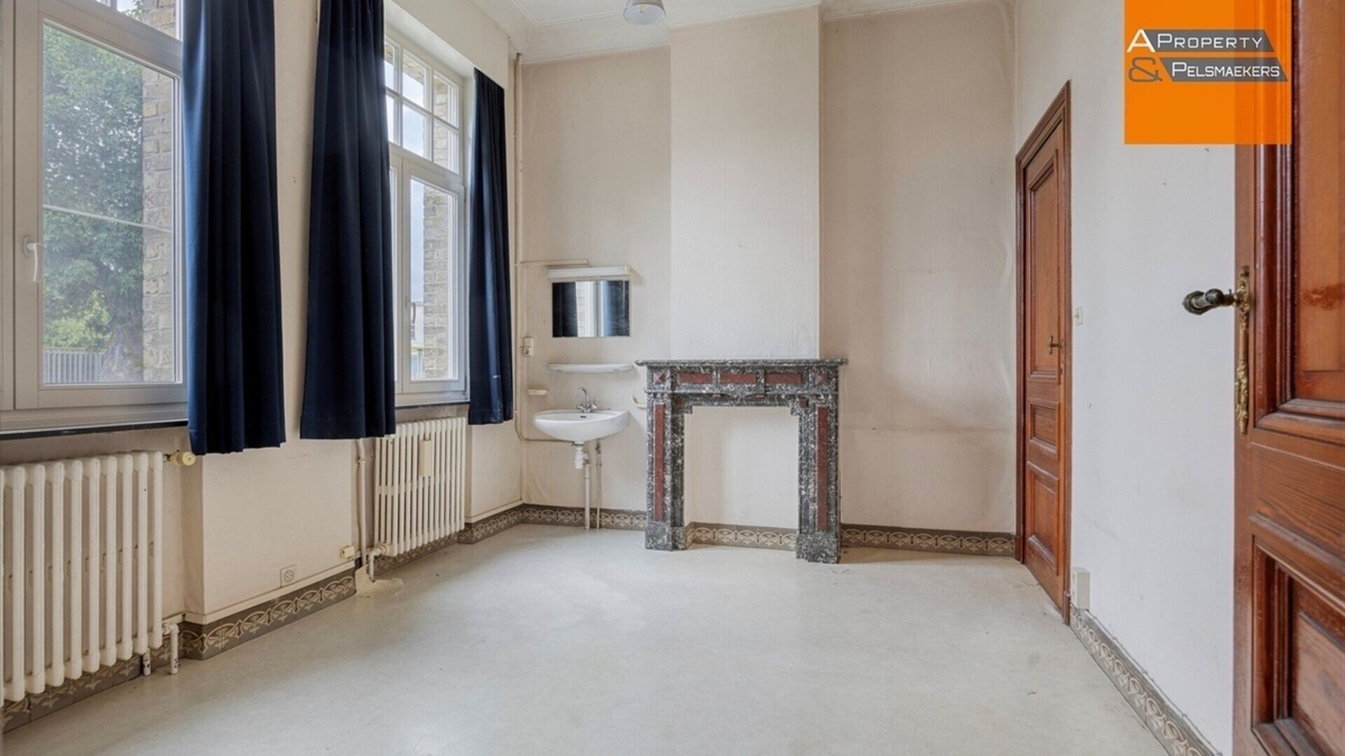 Mansion for sale in KORTENBERG