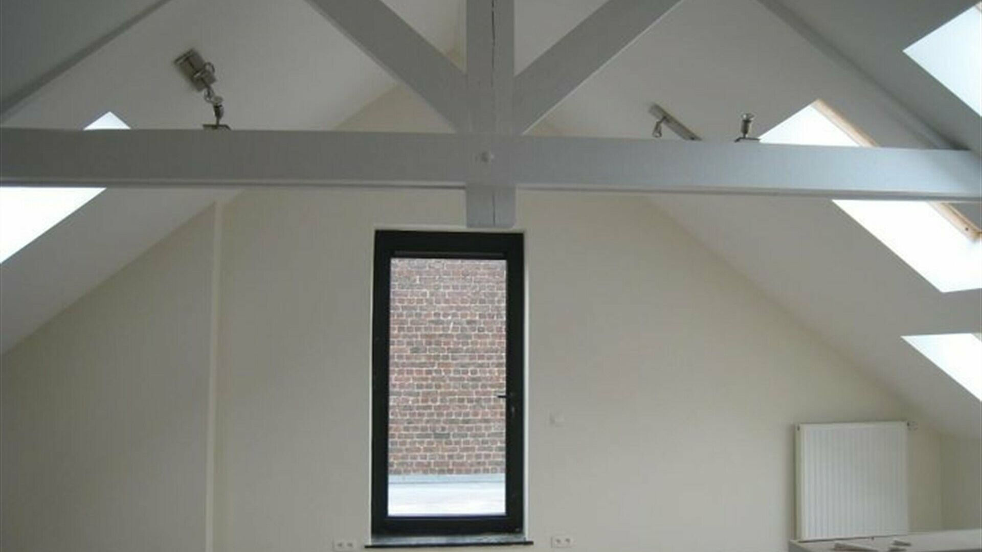 Opbrengsteigendom te koop in KORTENBERG
