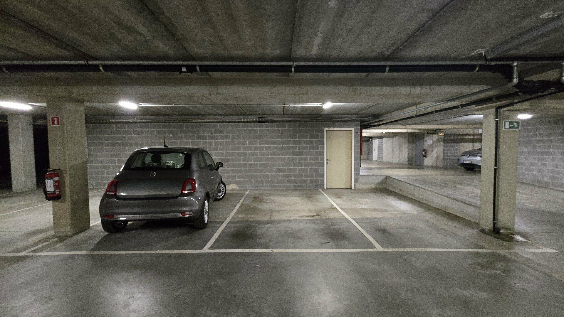 Parking - Binnenstaanplaats à louer à LEUVEN