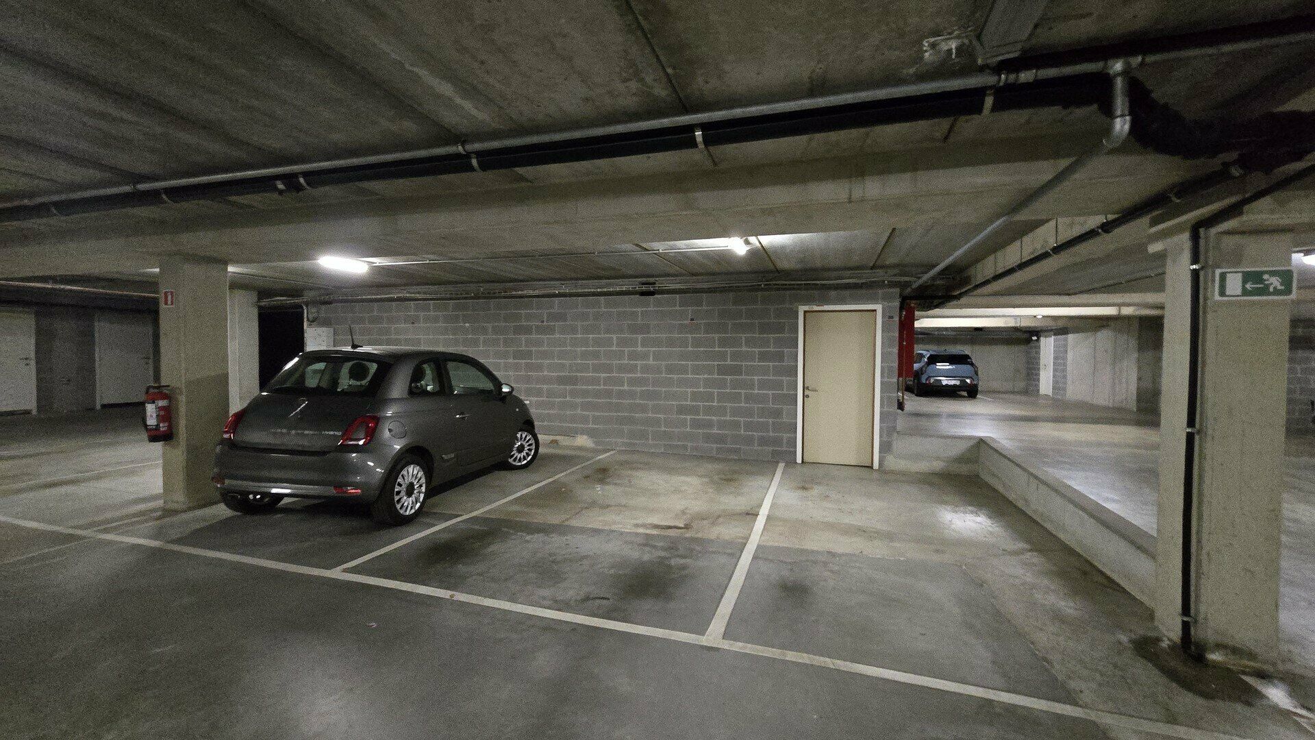 Parking - Binnenstaanplaats à louer à LEUVEN