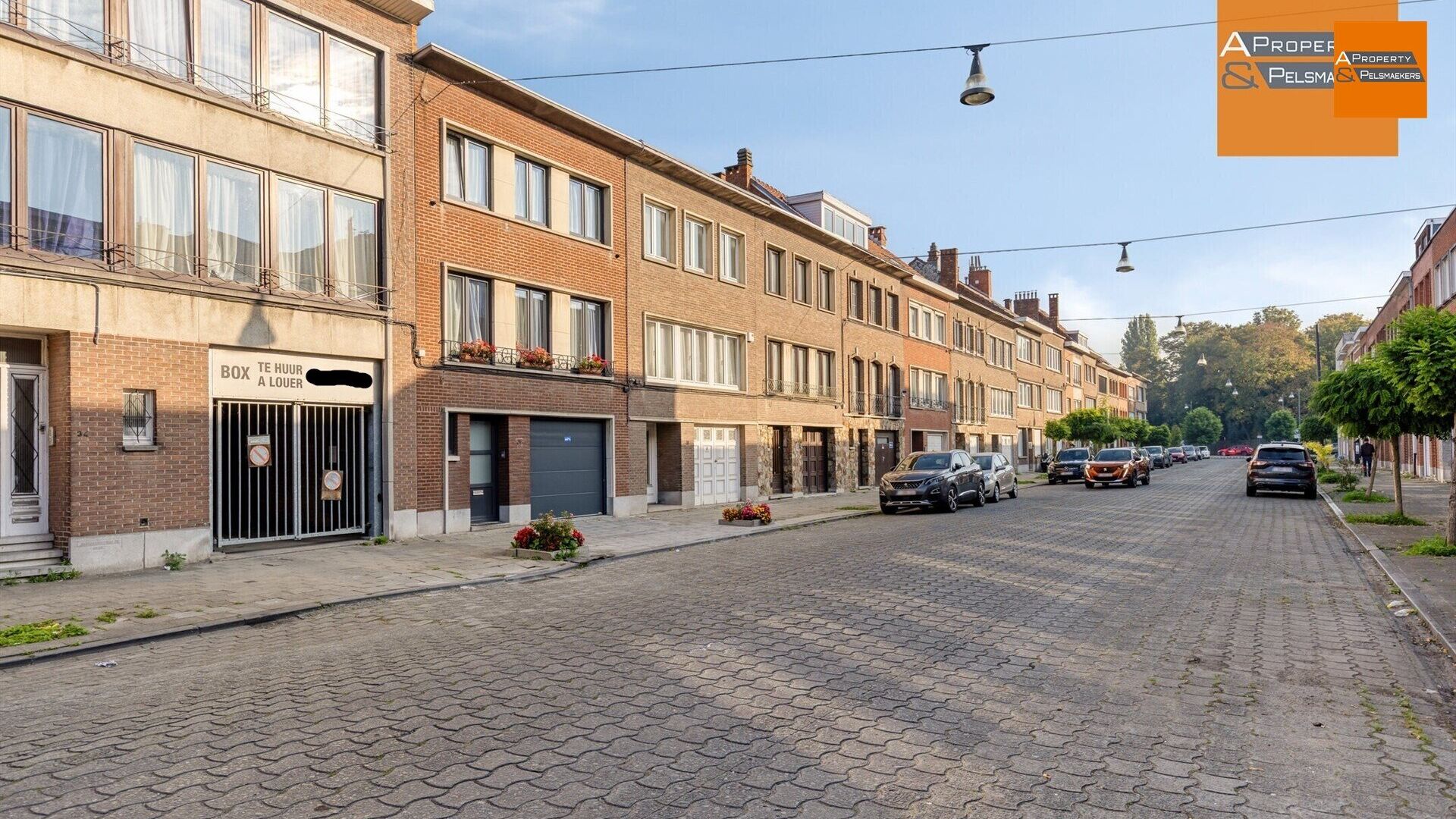 Parking - gesloten garagebox à vendre à ANDERLECHT