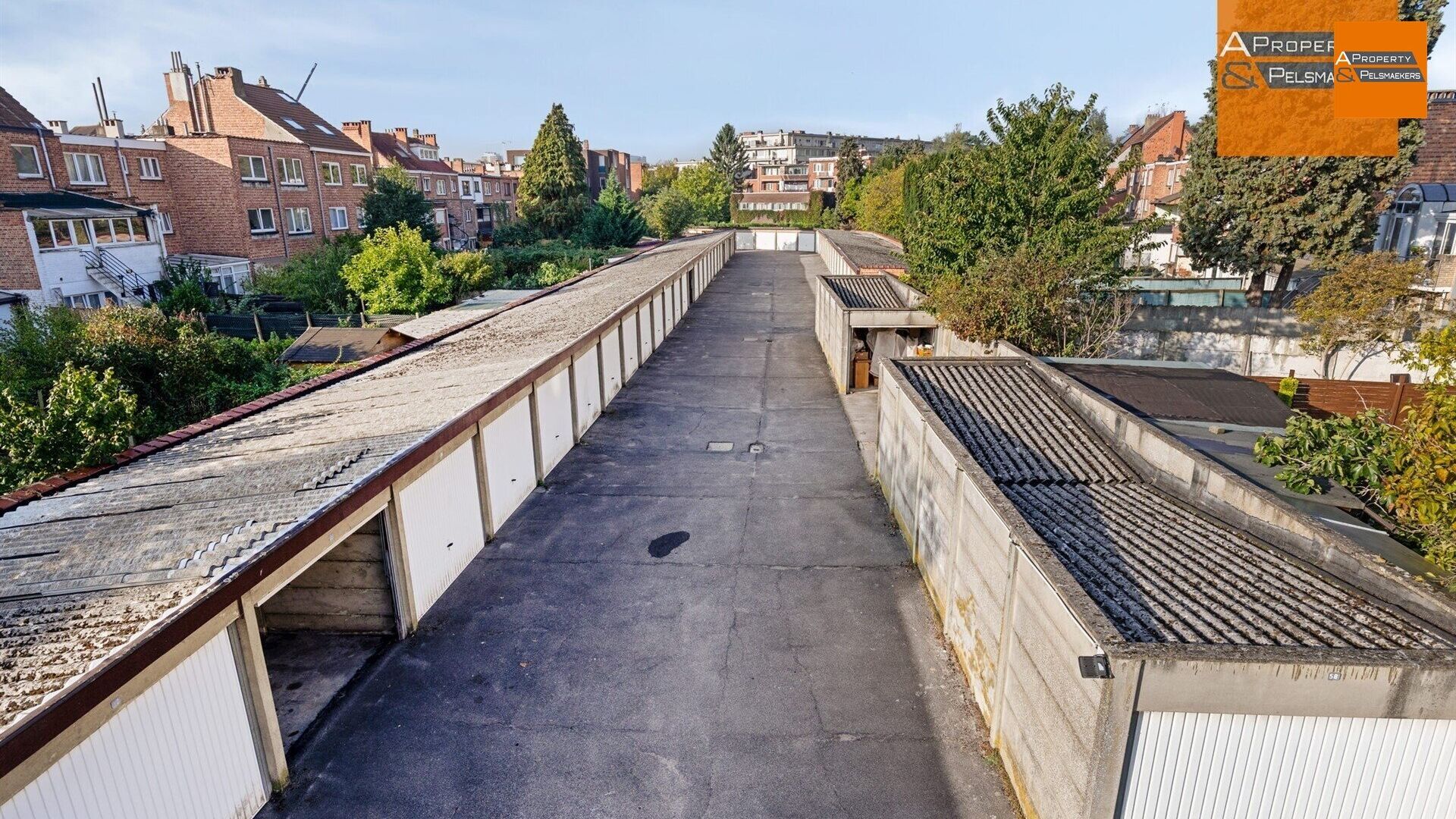 Parking - gesloten garagebox for sale in ANDERLECHT