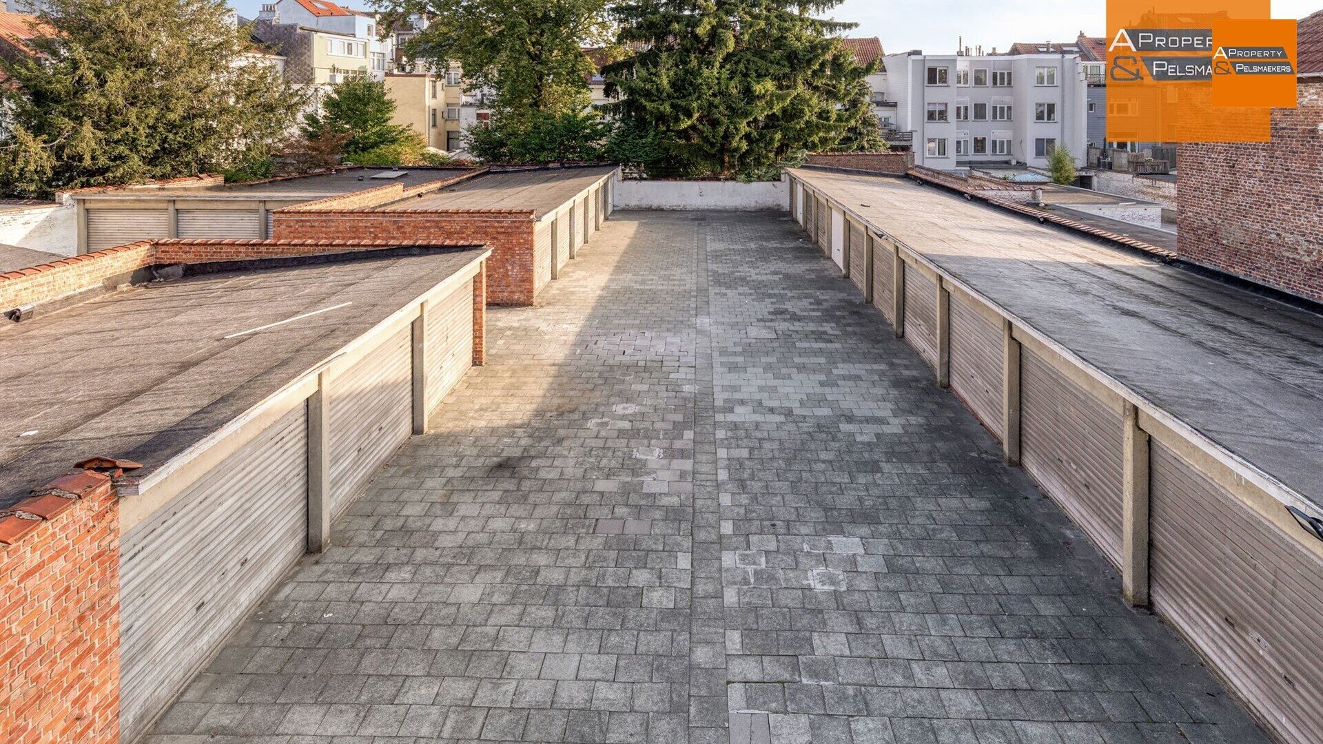 Parking - gesloten garagebox for sale in ANDERLECHT