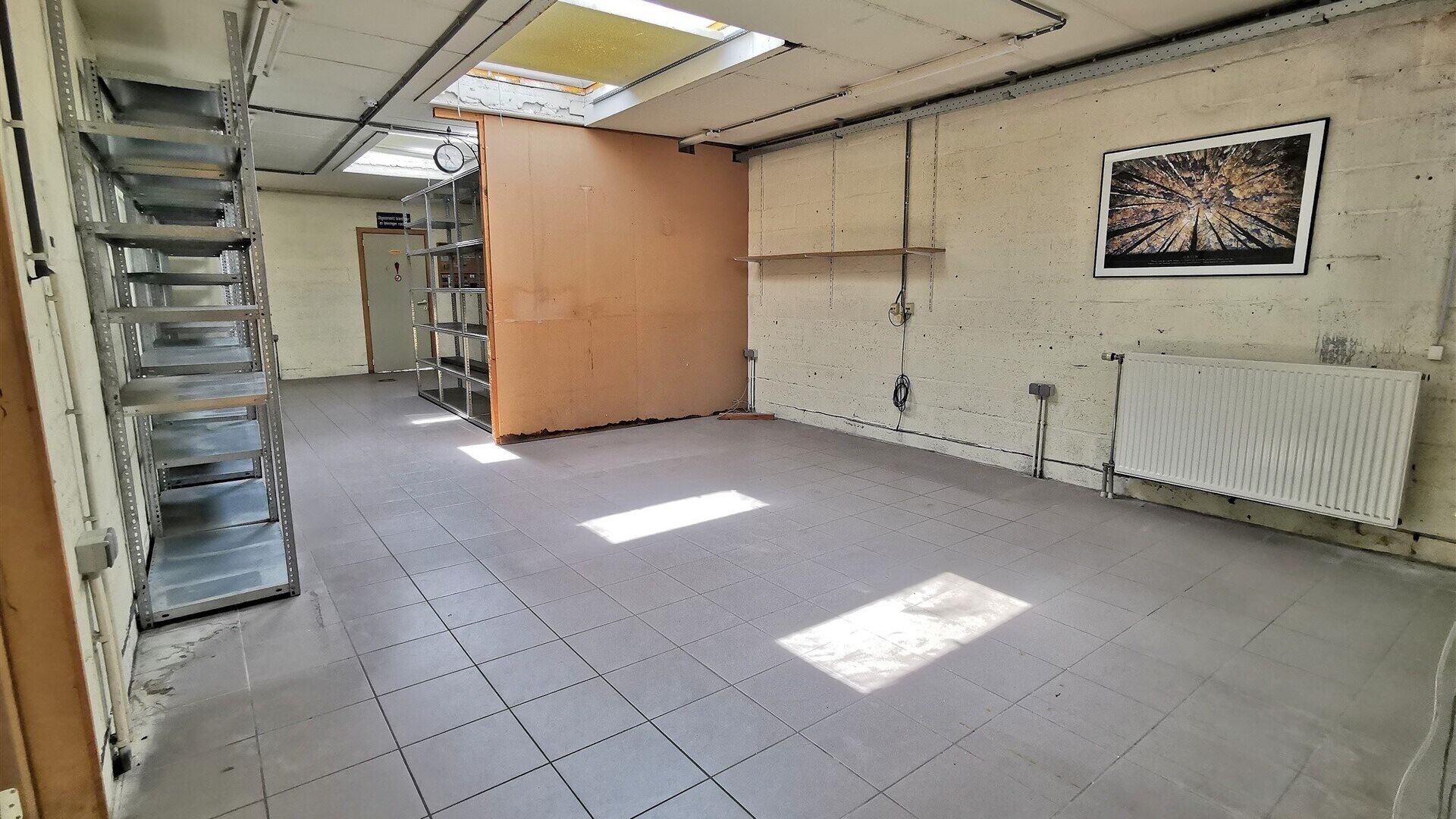 Retail space for rent in HERENT
