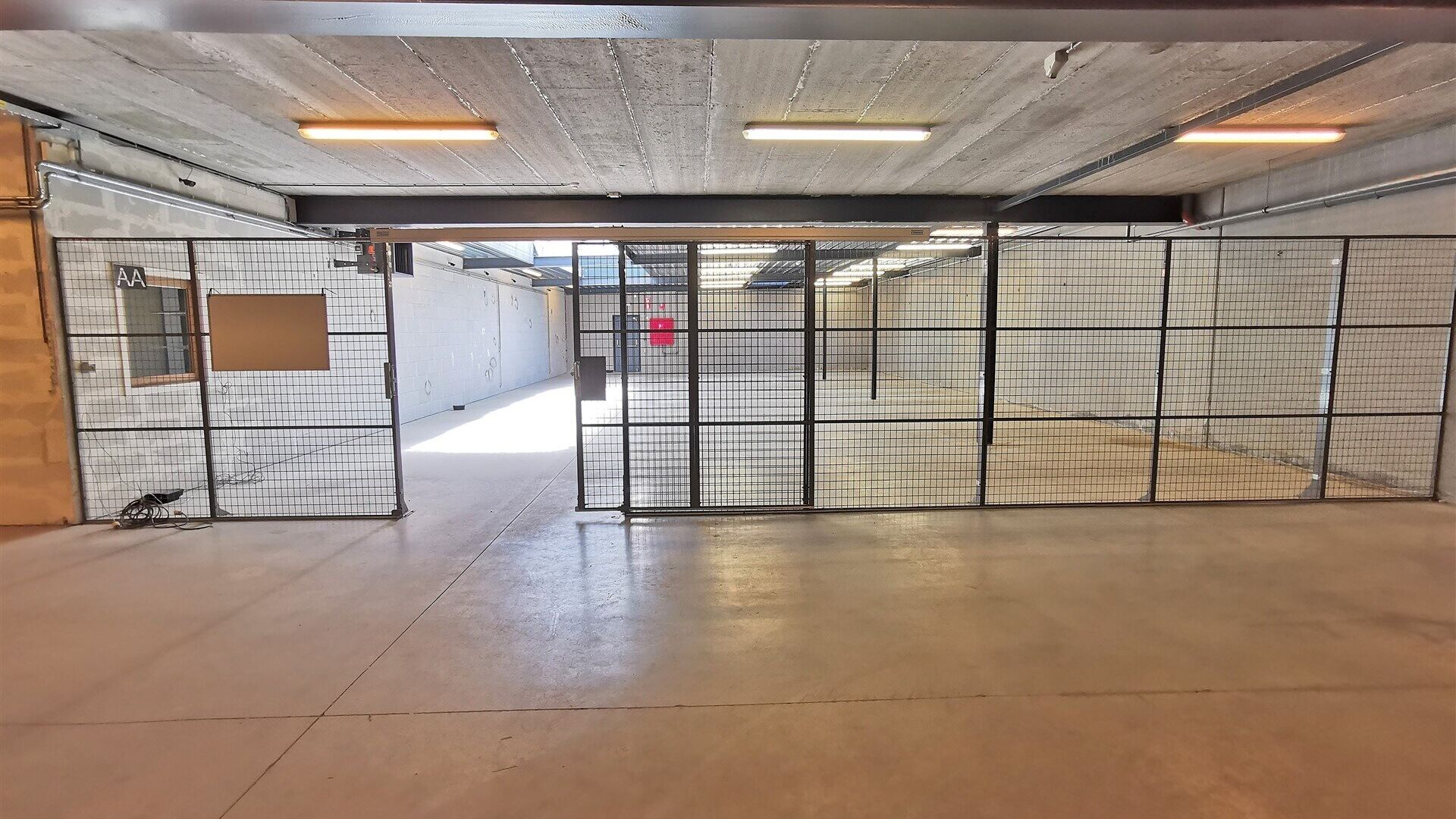 Retail space for rent in HERENT