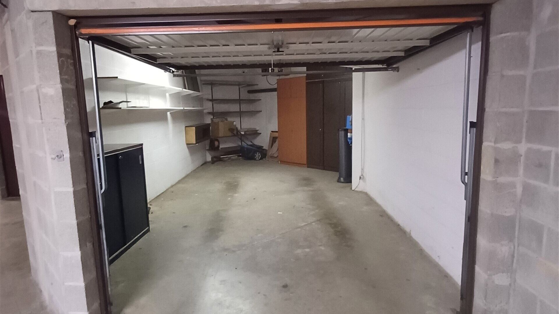 Rez-de-Chaussée à vendre à SINT-STEVENS-WOLUWE