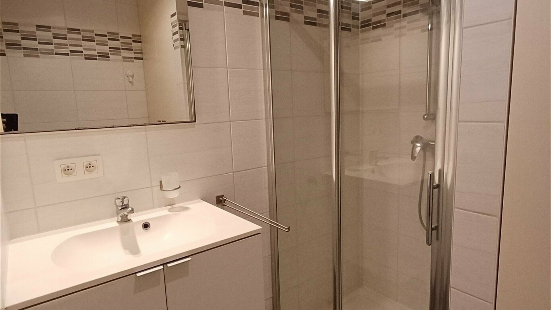 Studio(s) &agrave; vendre &agrave; EVERE