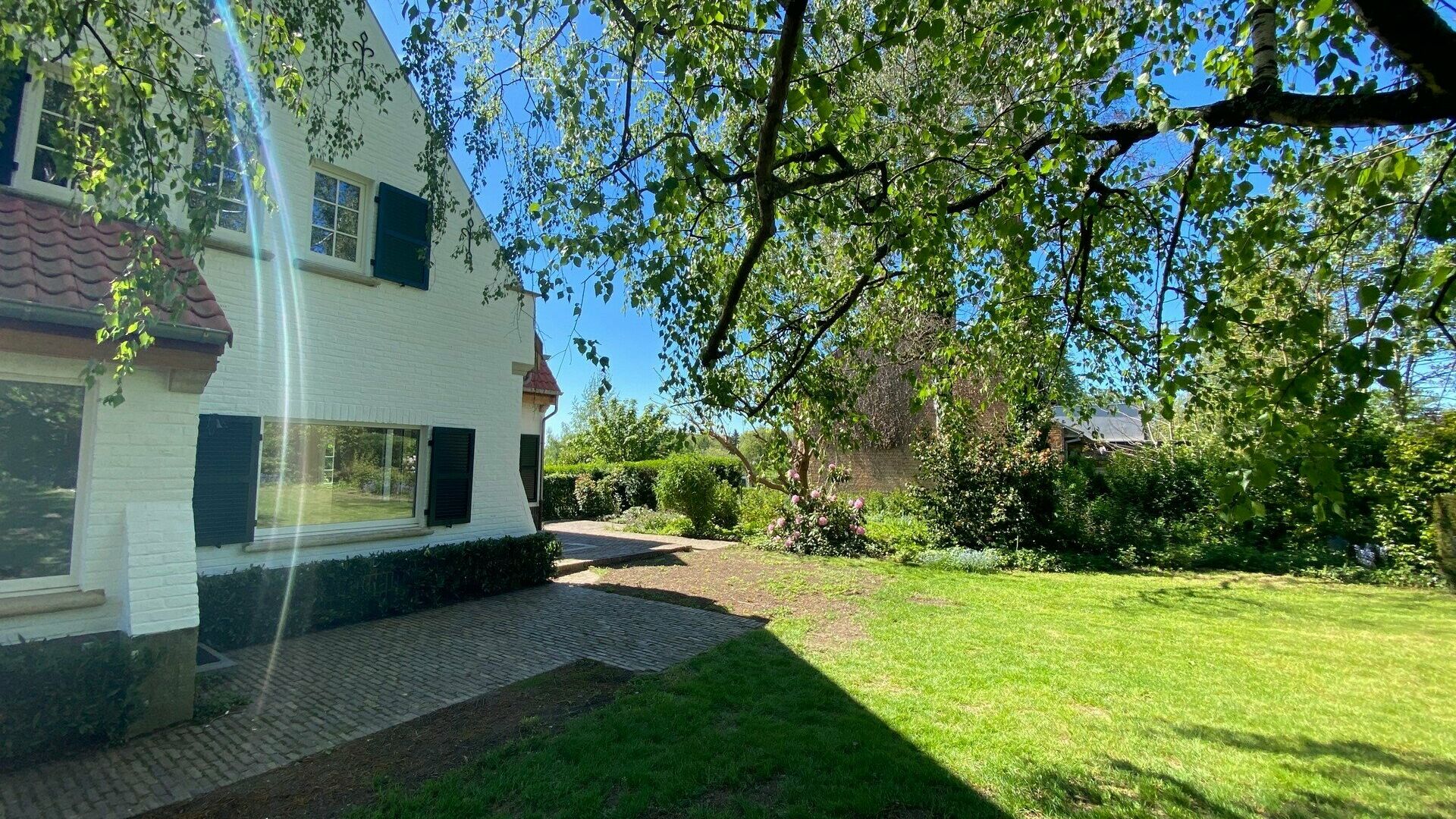 Villa for rent in STERREBEEK
