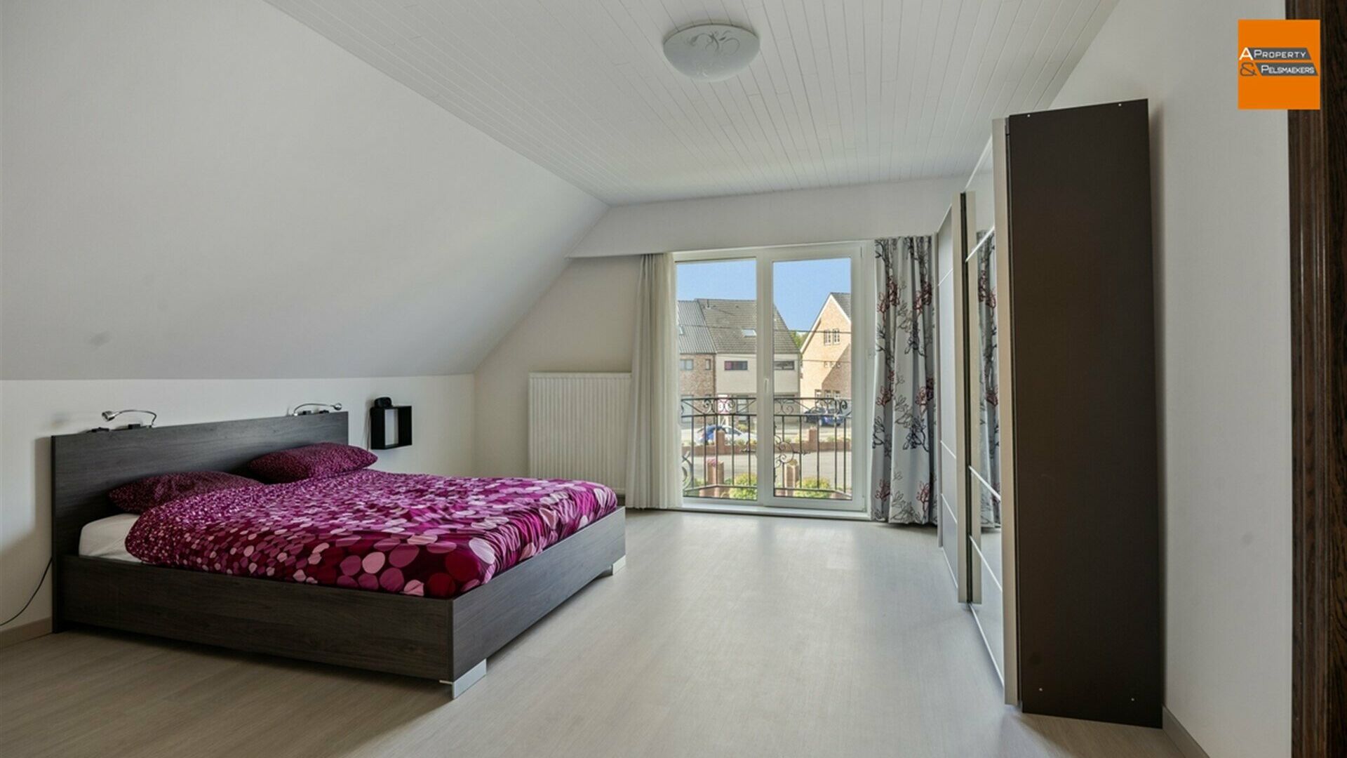 Villa for sale in HEVER