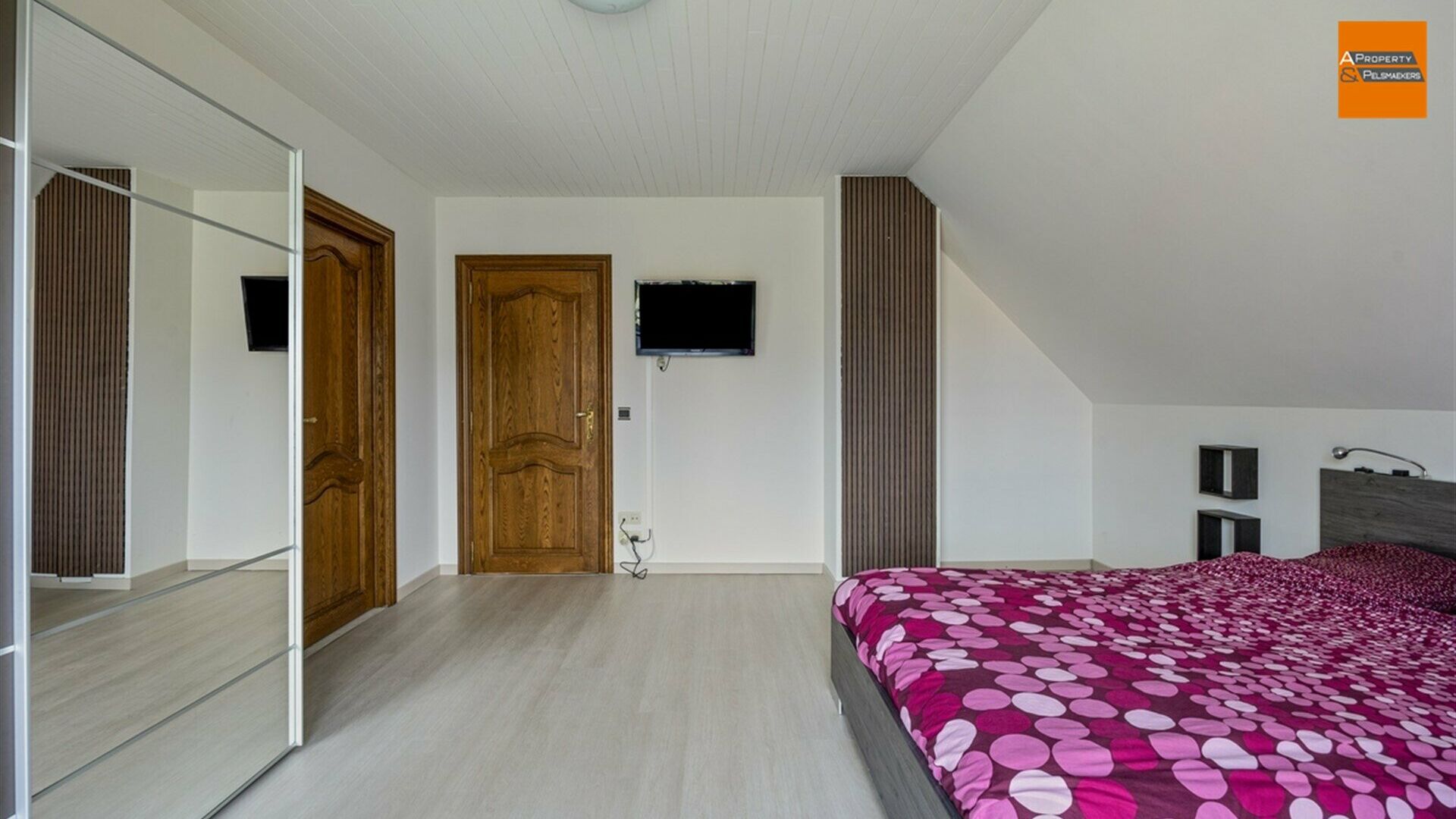 Villa for sale in HEVER