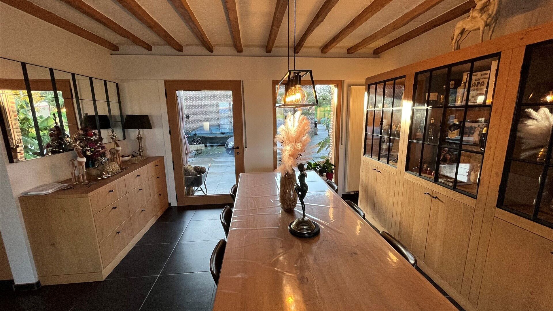 Villa for sale in WEBBEKOM