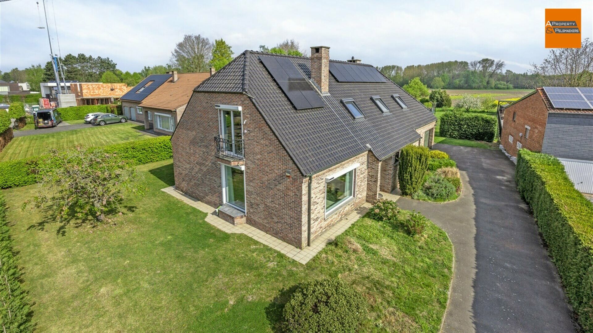 Villa te koop in HEVER