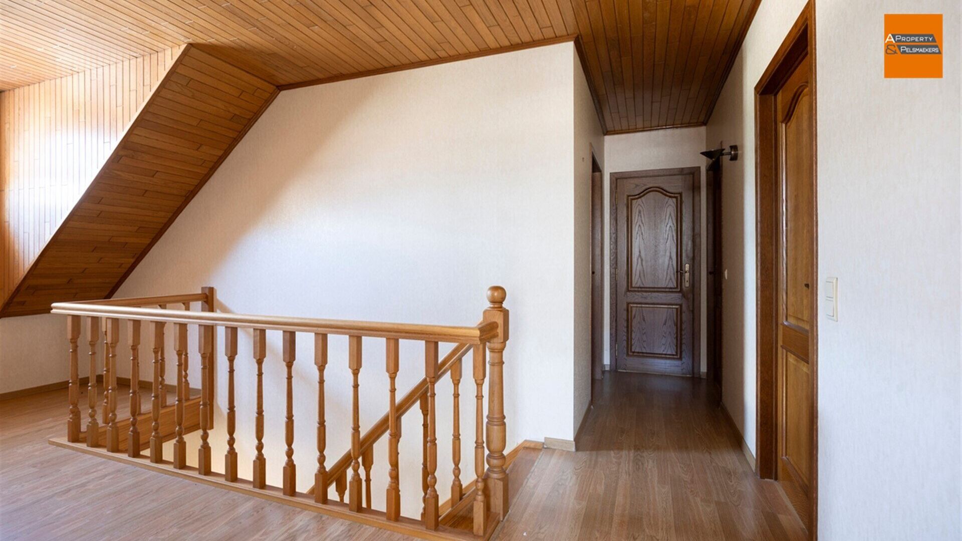 Villa te koop in KORTENBERG