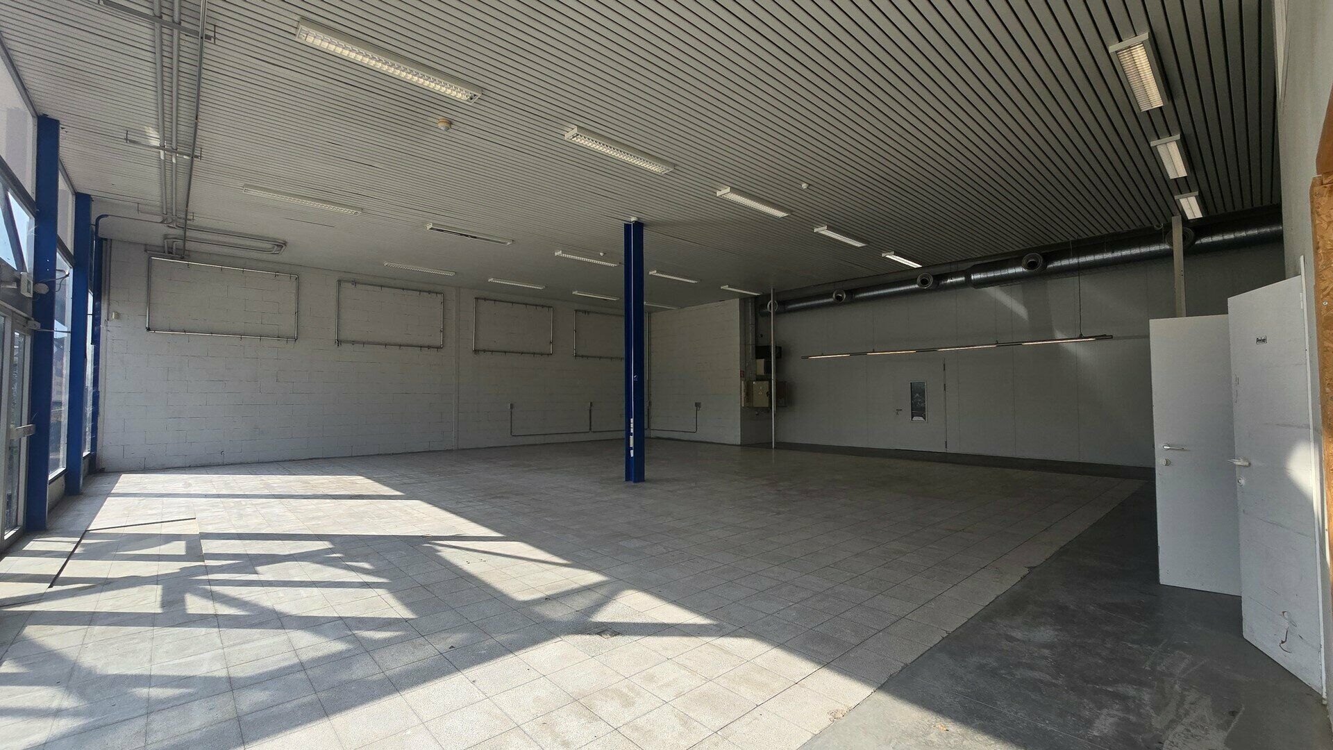 Warehouse for rent in HERENT