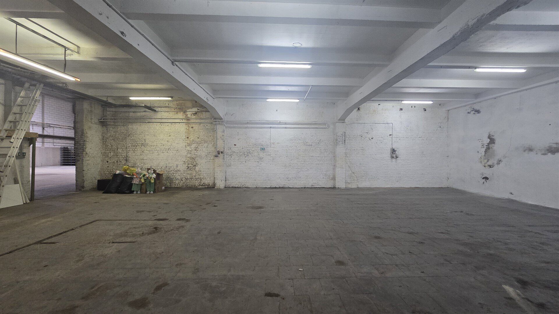 Warehouse for rent in BRUSSEL